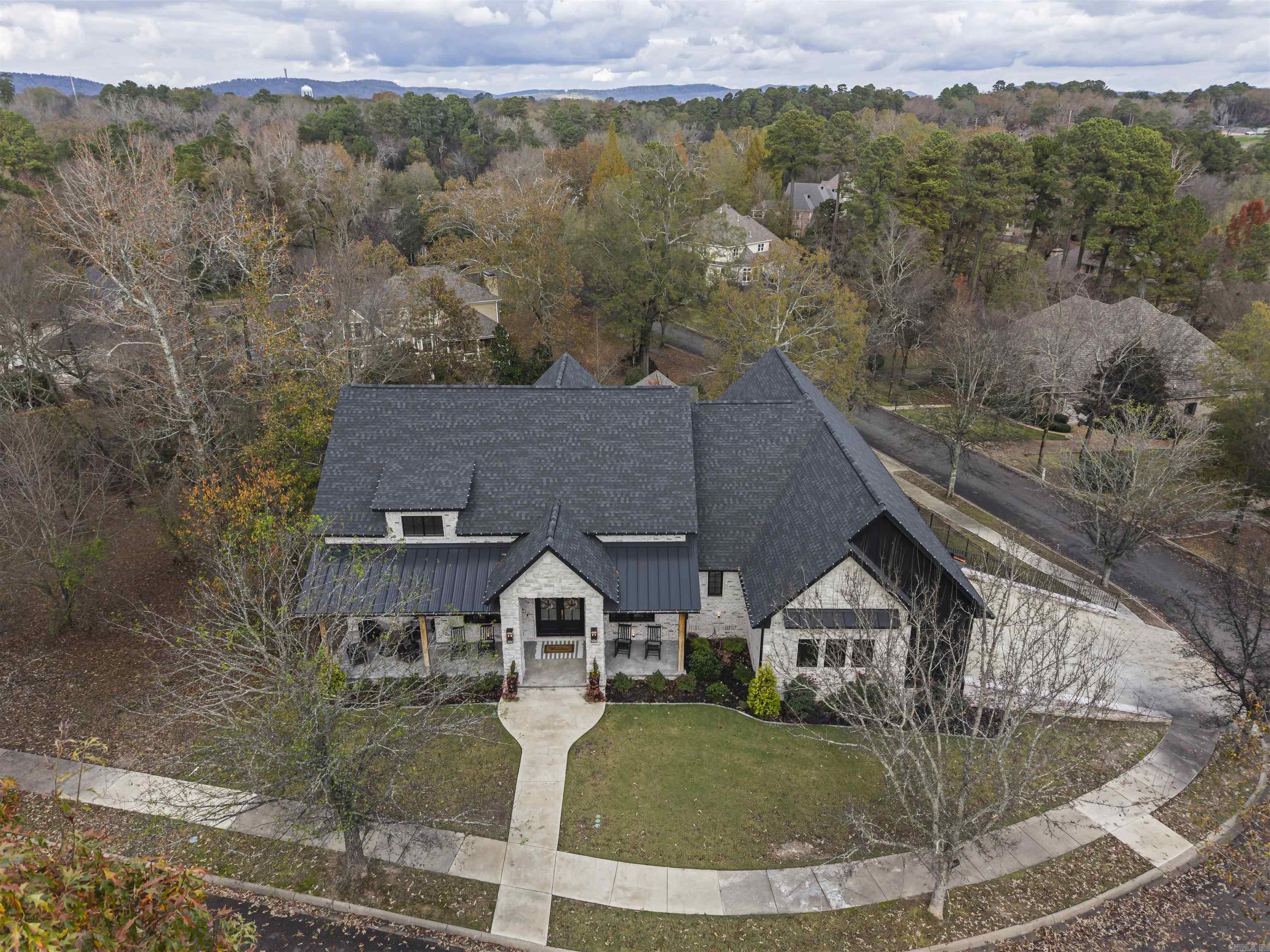 LOTUS VALLEY - Residential