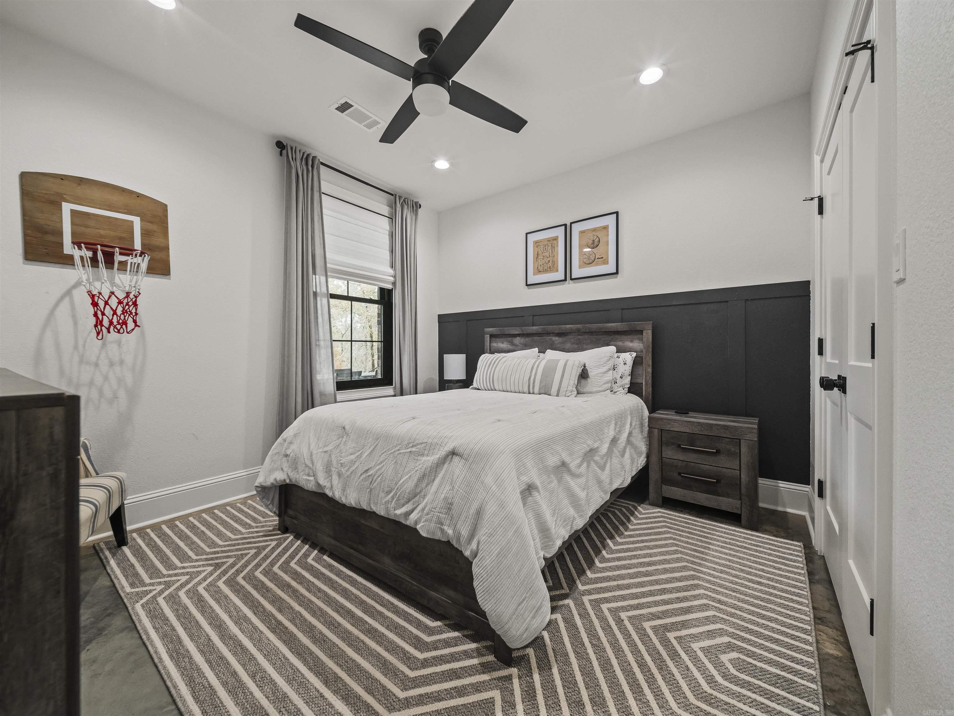 LOTUS VALLEY - Residential