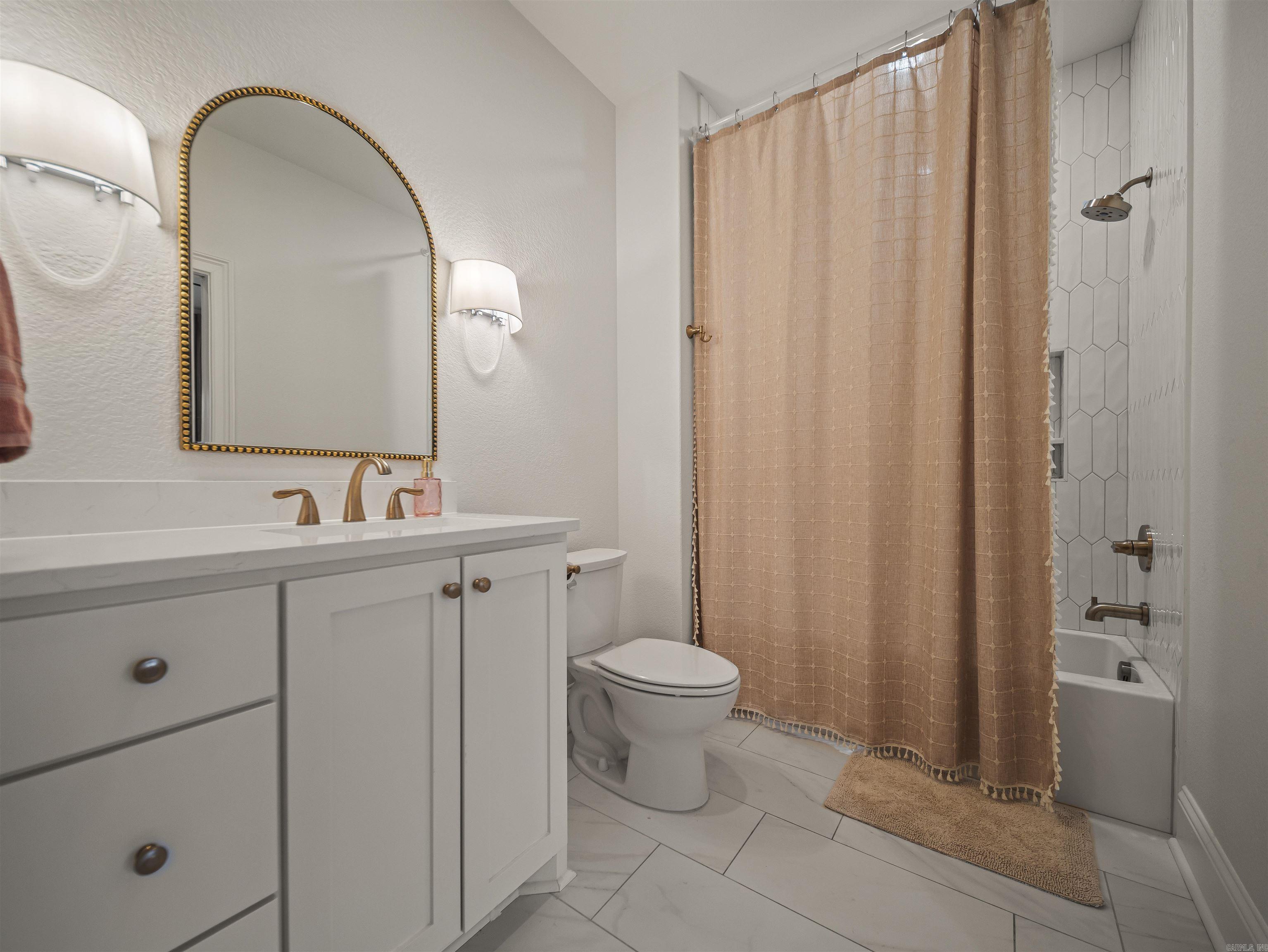 LOTUS VALLEY - Residential