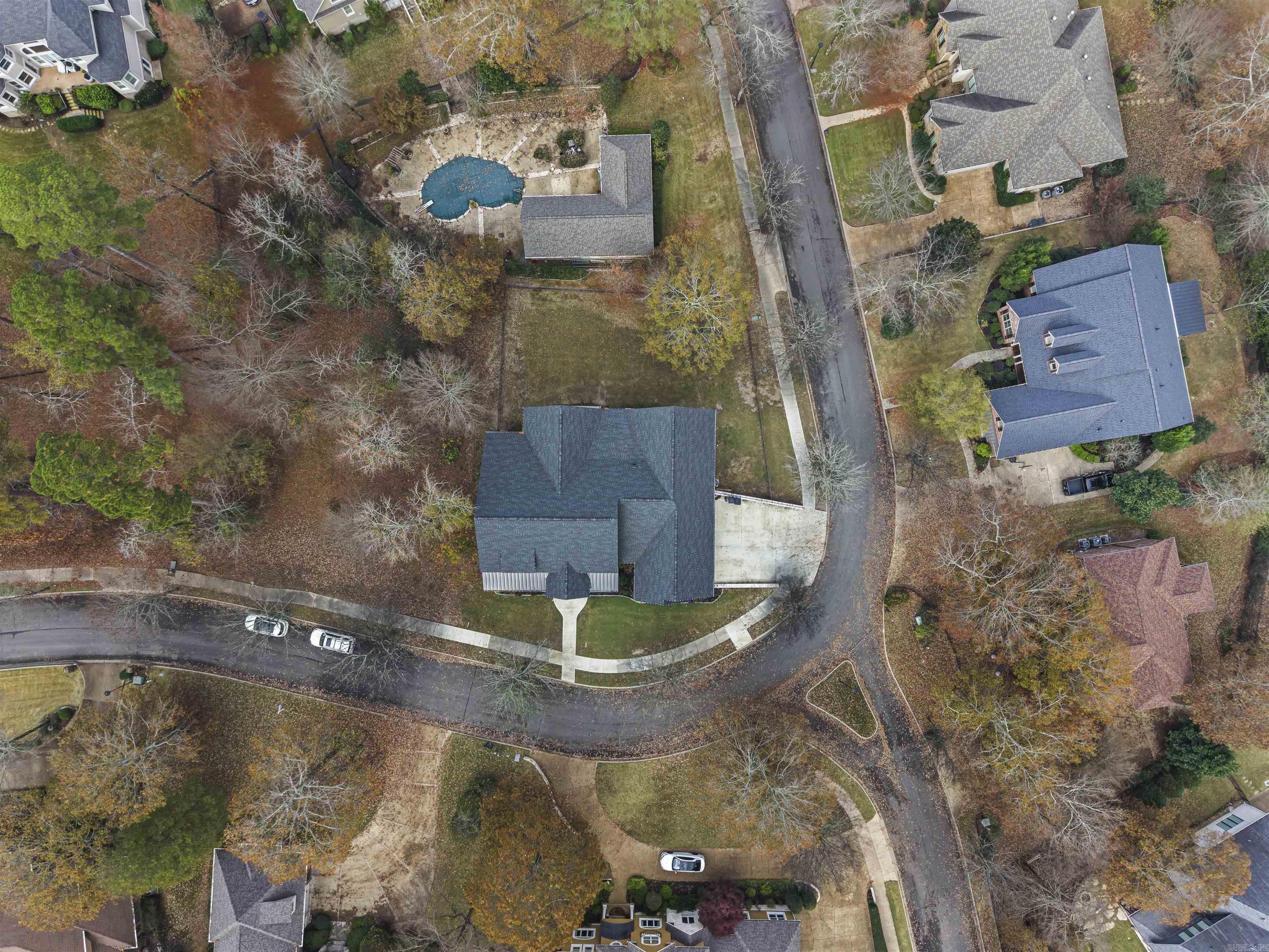 LOTUS VALLEY - Residential