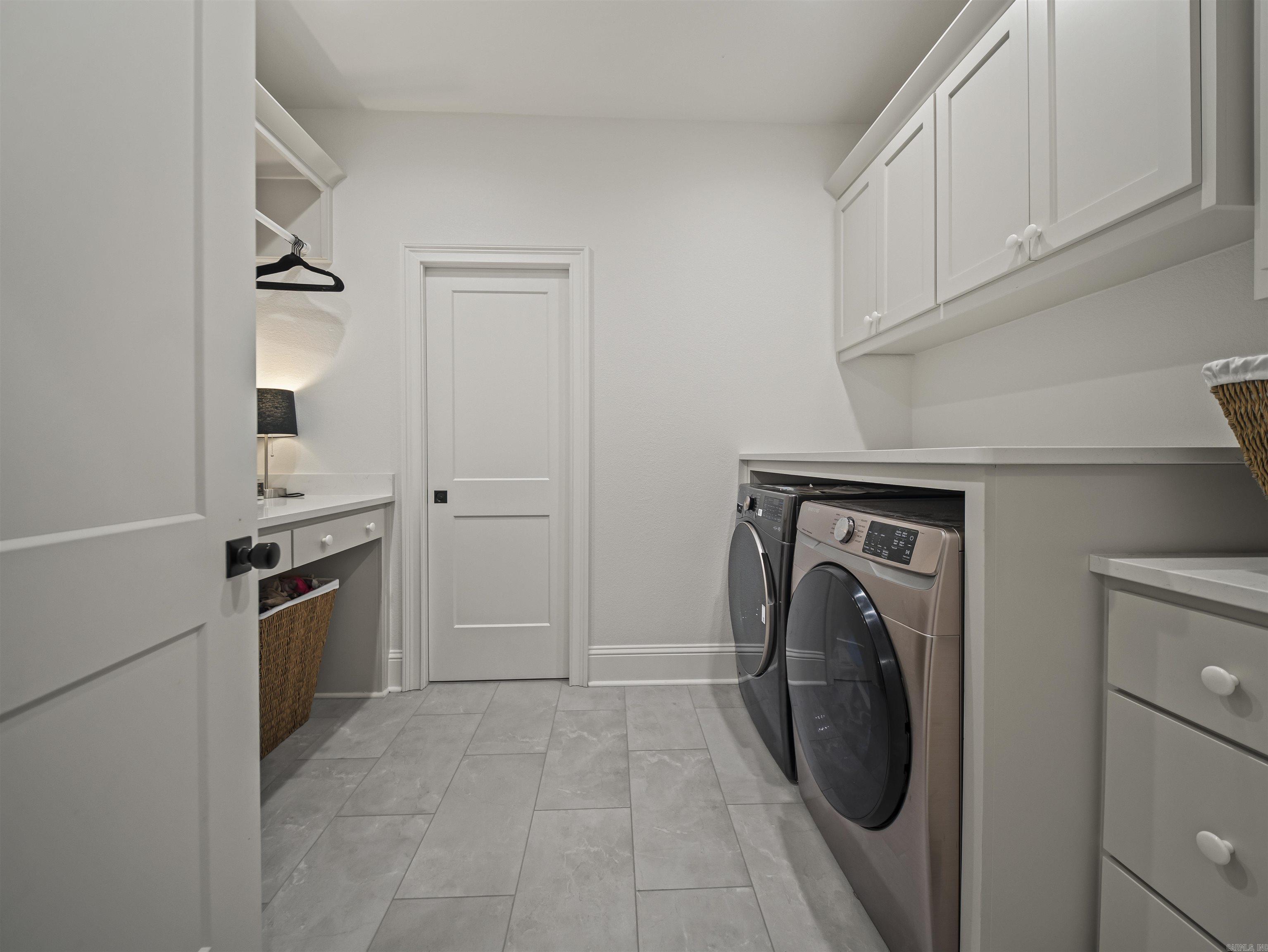 LOTUS VALLEY - Residential