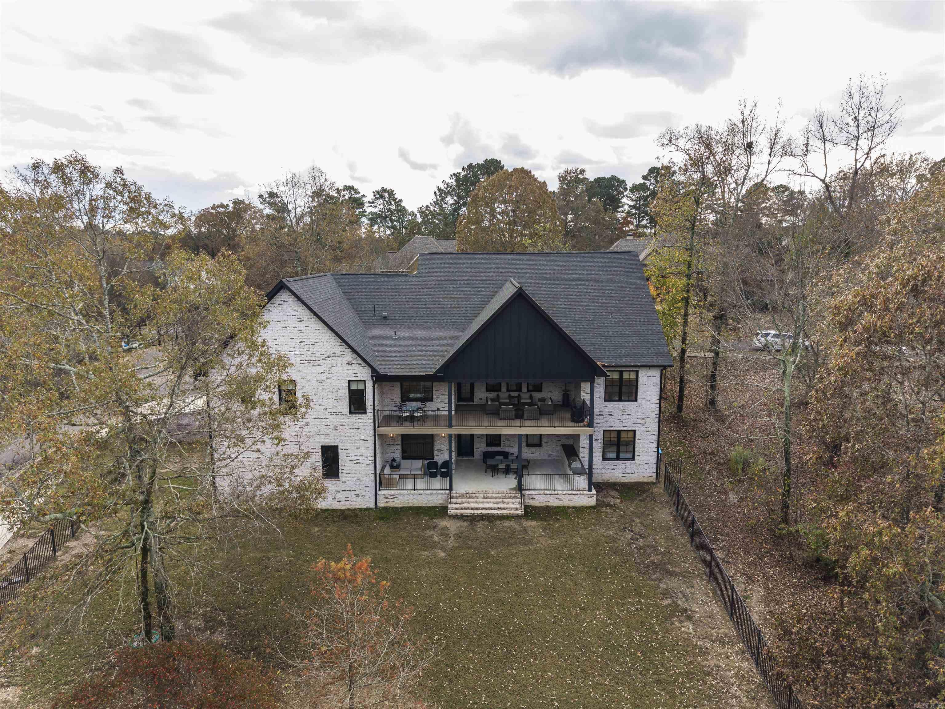 LOTUS VALLEY - Residential