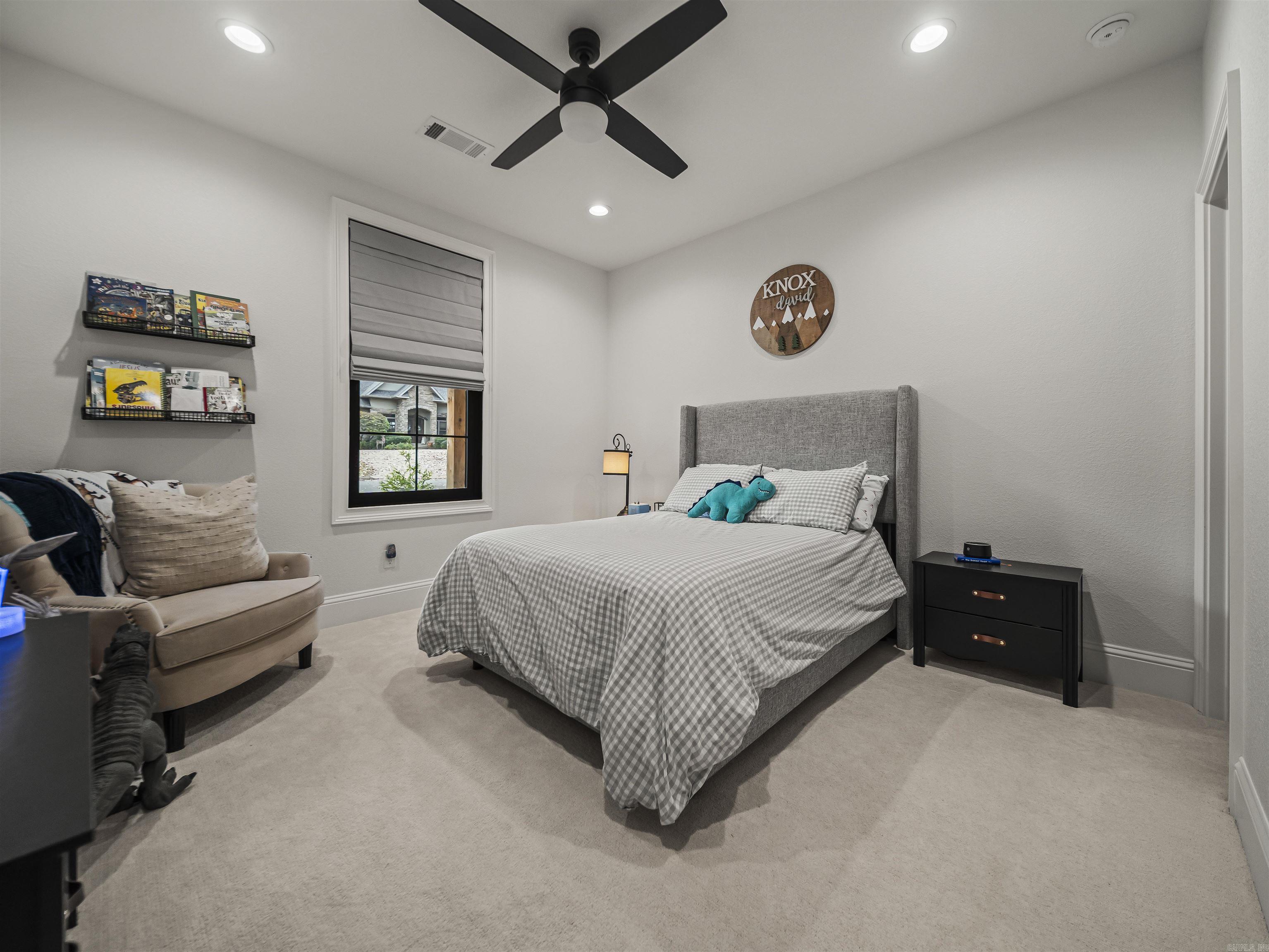 LOTUS VALLEY - Residential