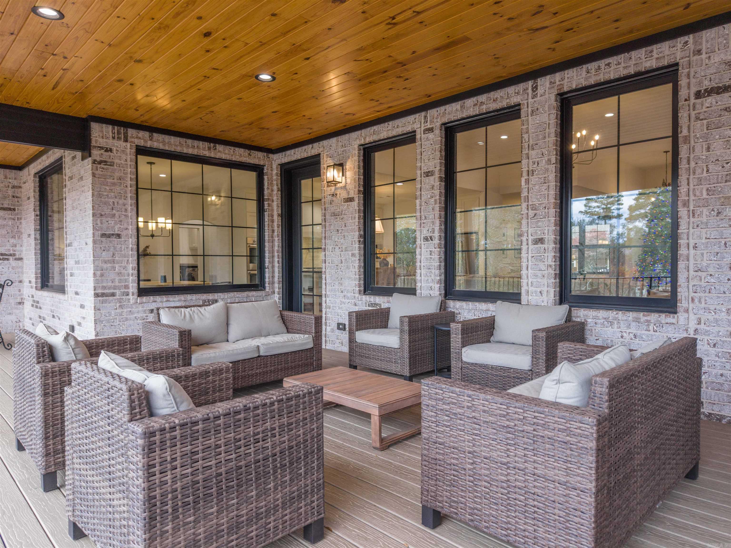 LOTUS VALLEY - Residential