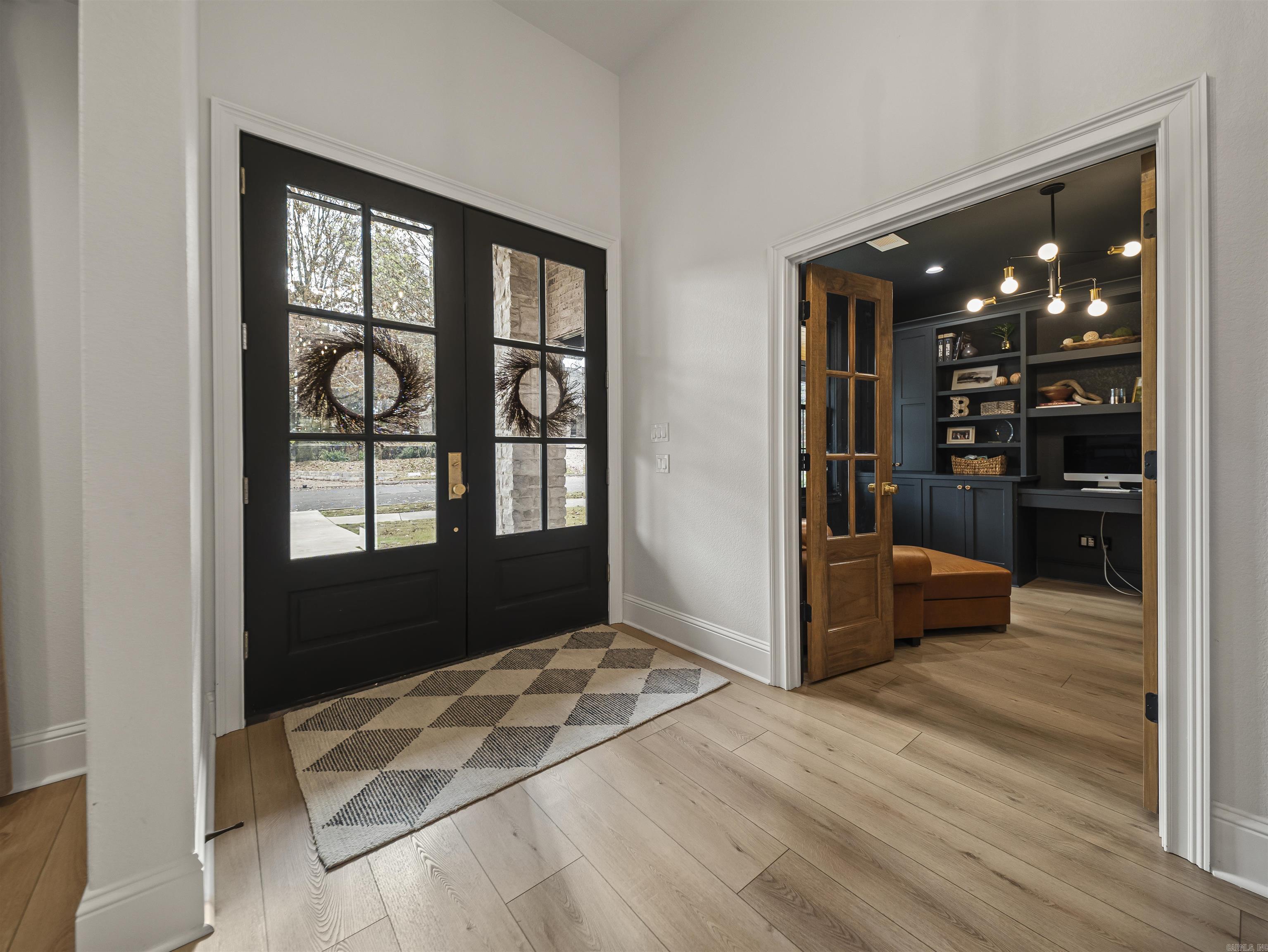 LOTUS VALLEY - Residential