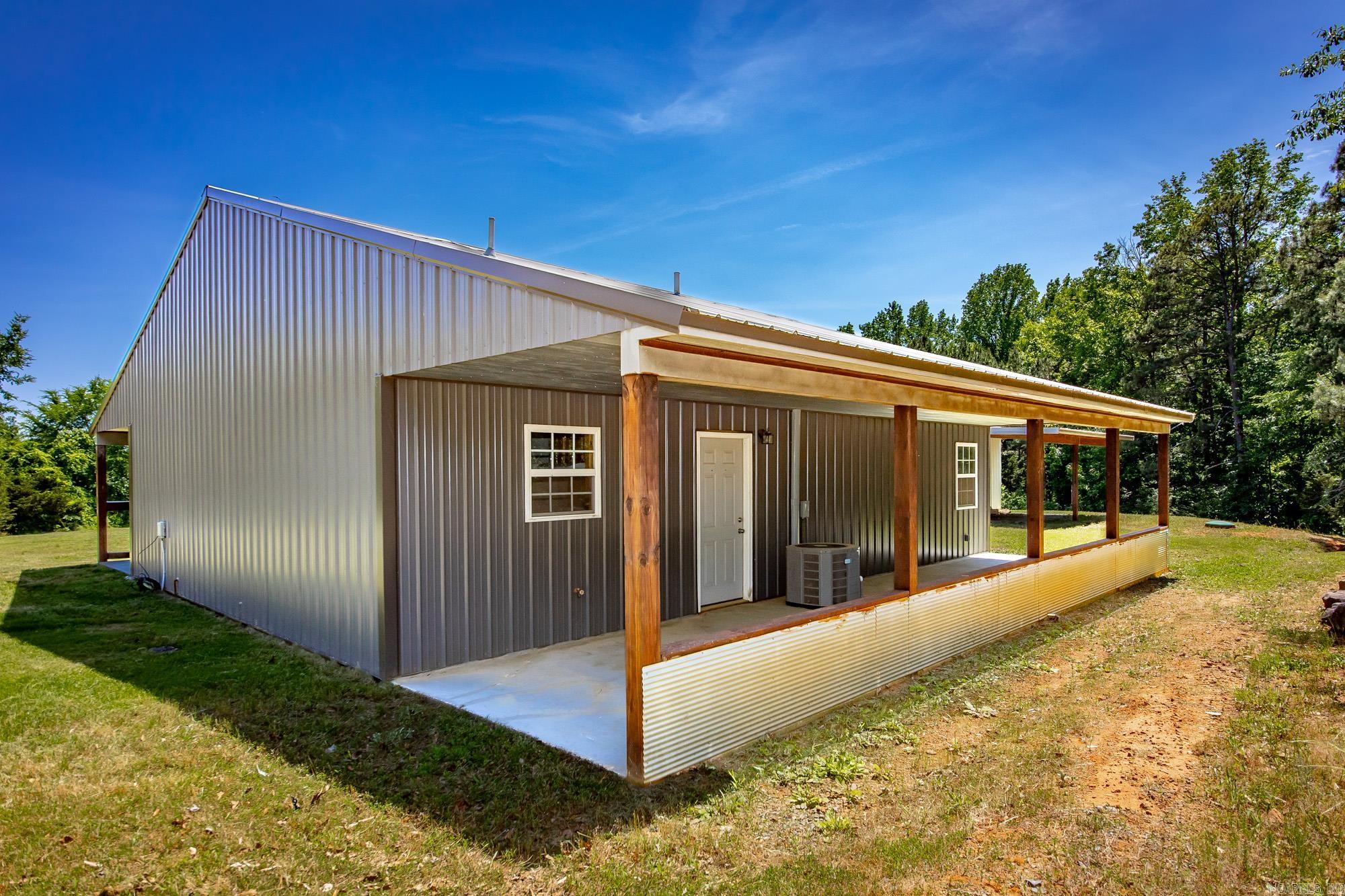 Metes & Bounds - Residential