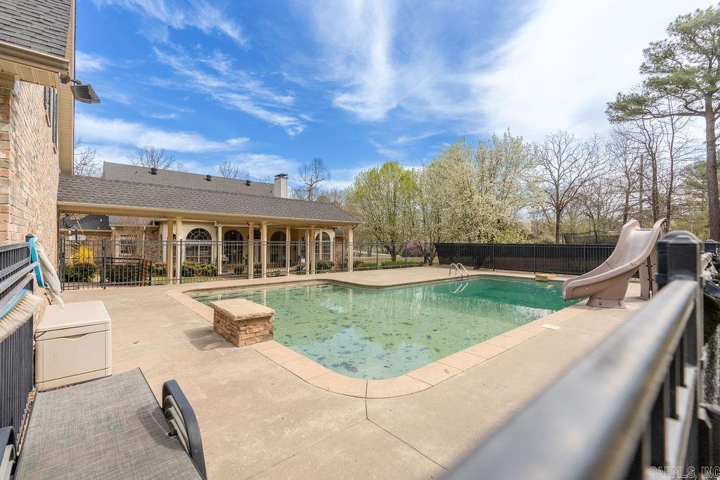 Creekwood - Residential
