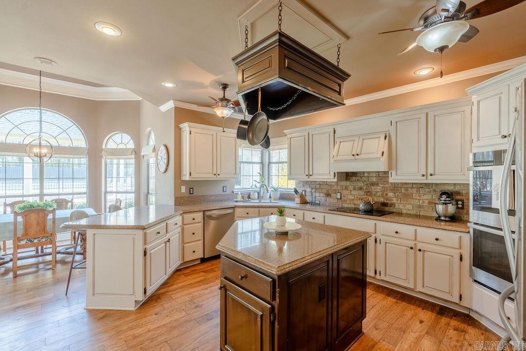 Creekwood - Residential