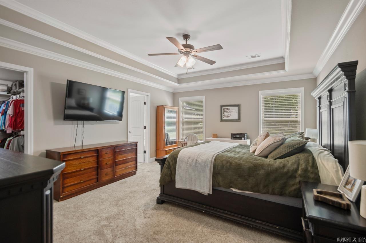 PINEWOOD ESTATES - Residential