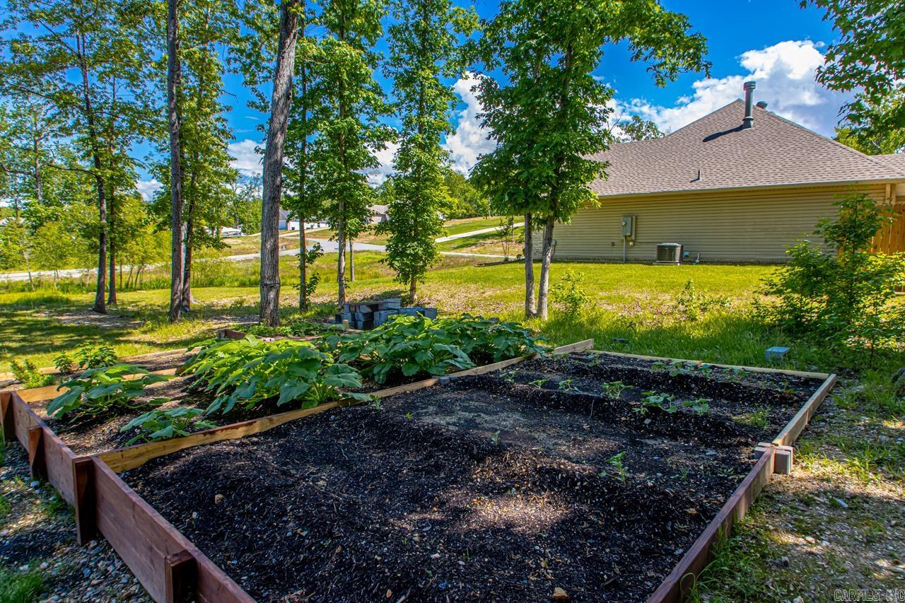 PINEWOOD ESTATES - Residential