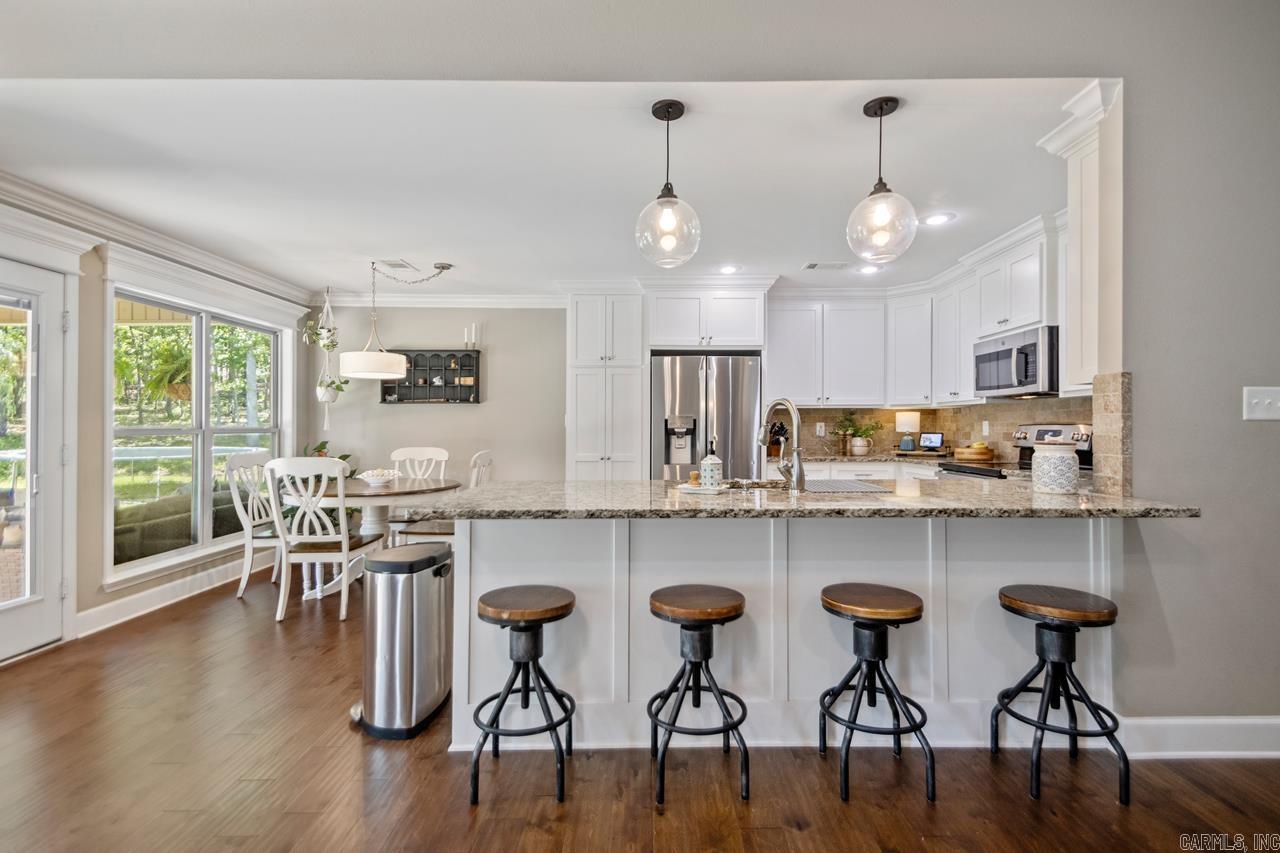 PINEWOOD ESTATES - Residential