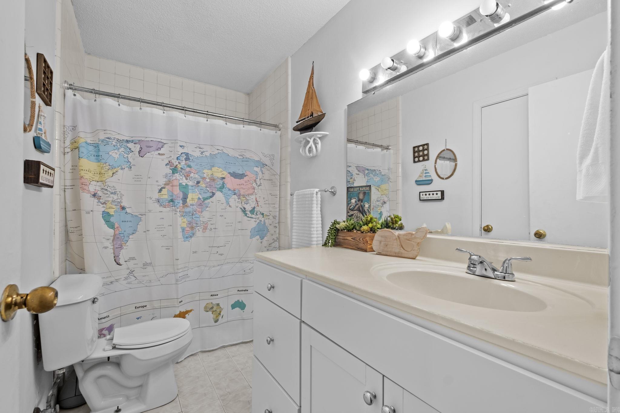 North Hills Manor - Residential