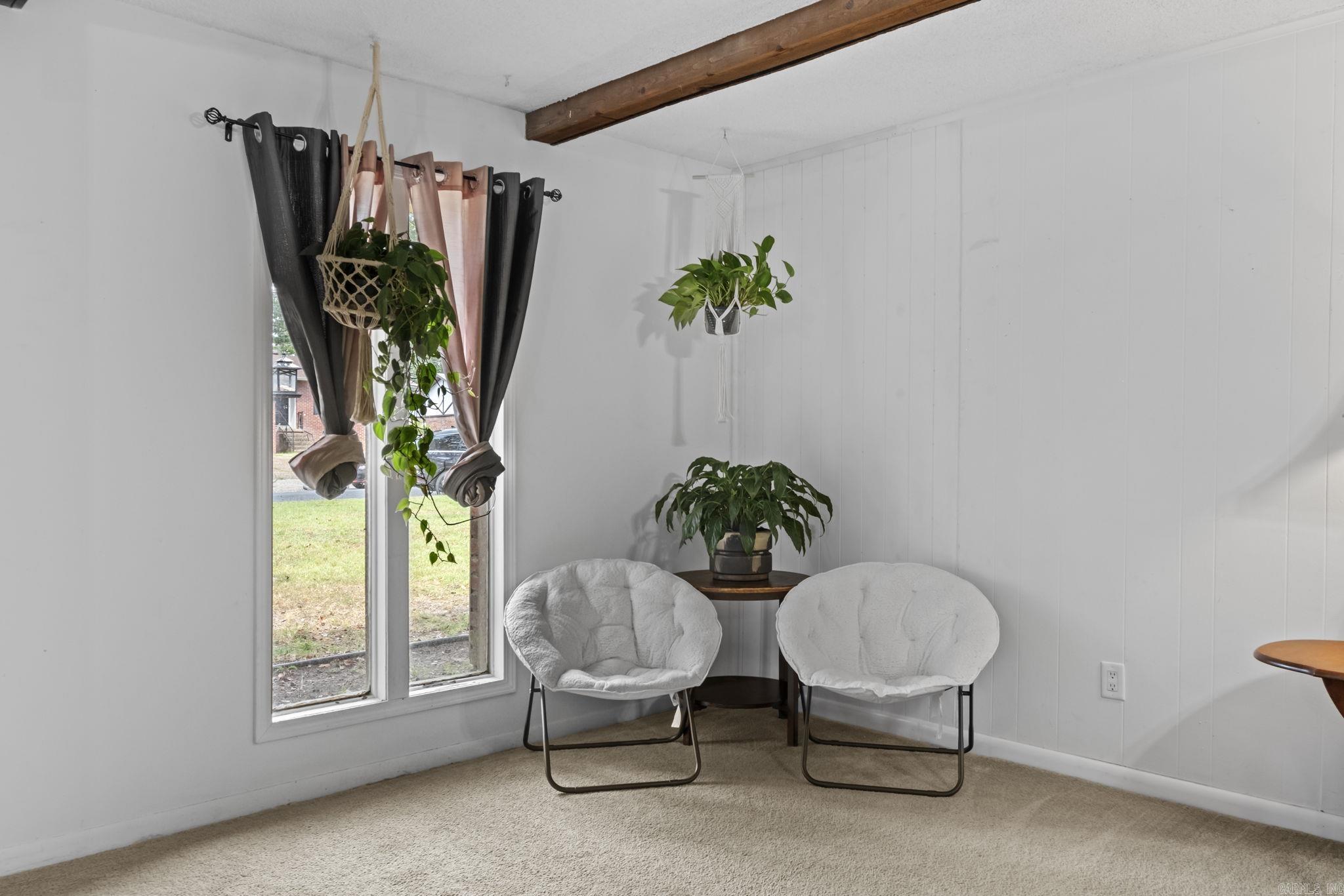 North Hills Manor - Residential