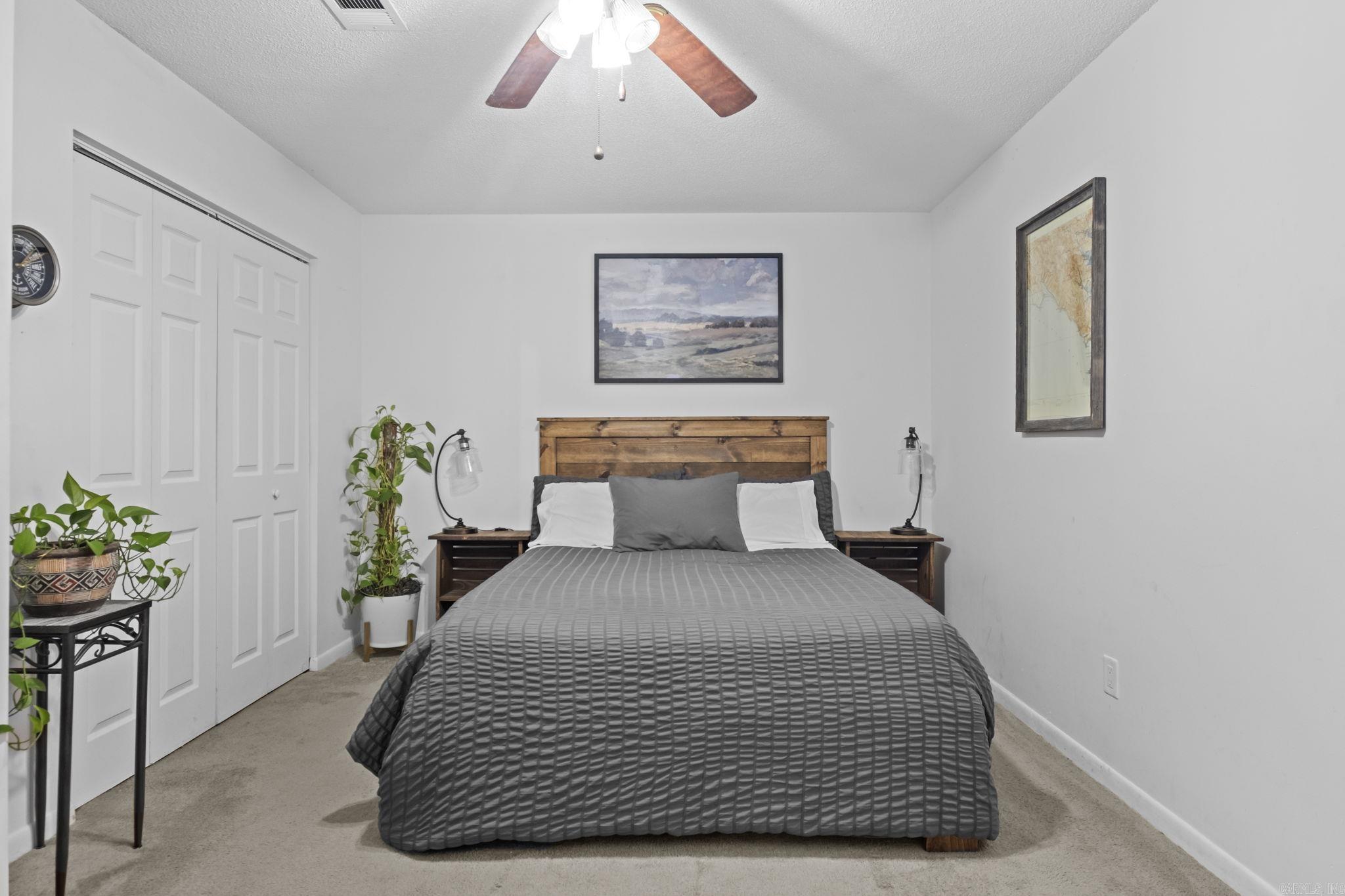 North Hills Manor - Residential