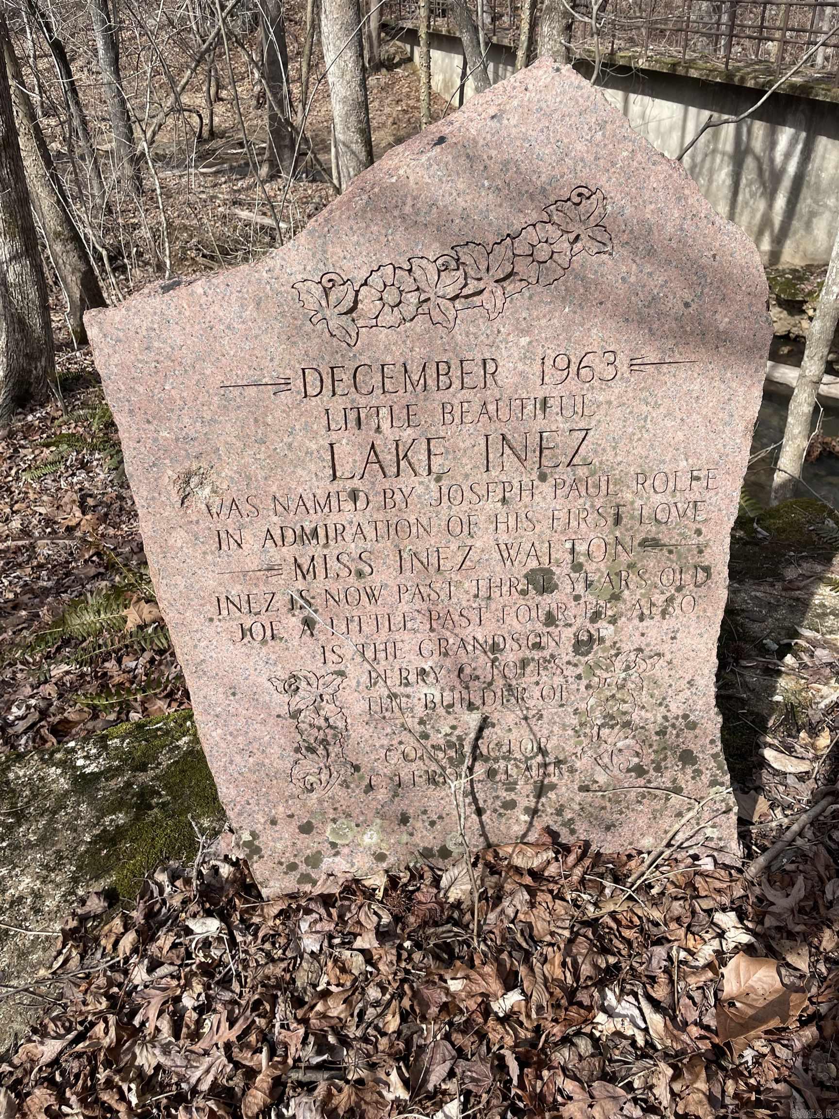 Metes & Bounds - Land