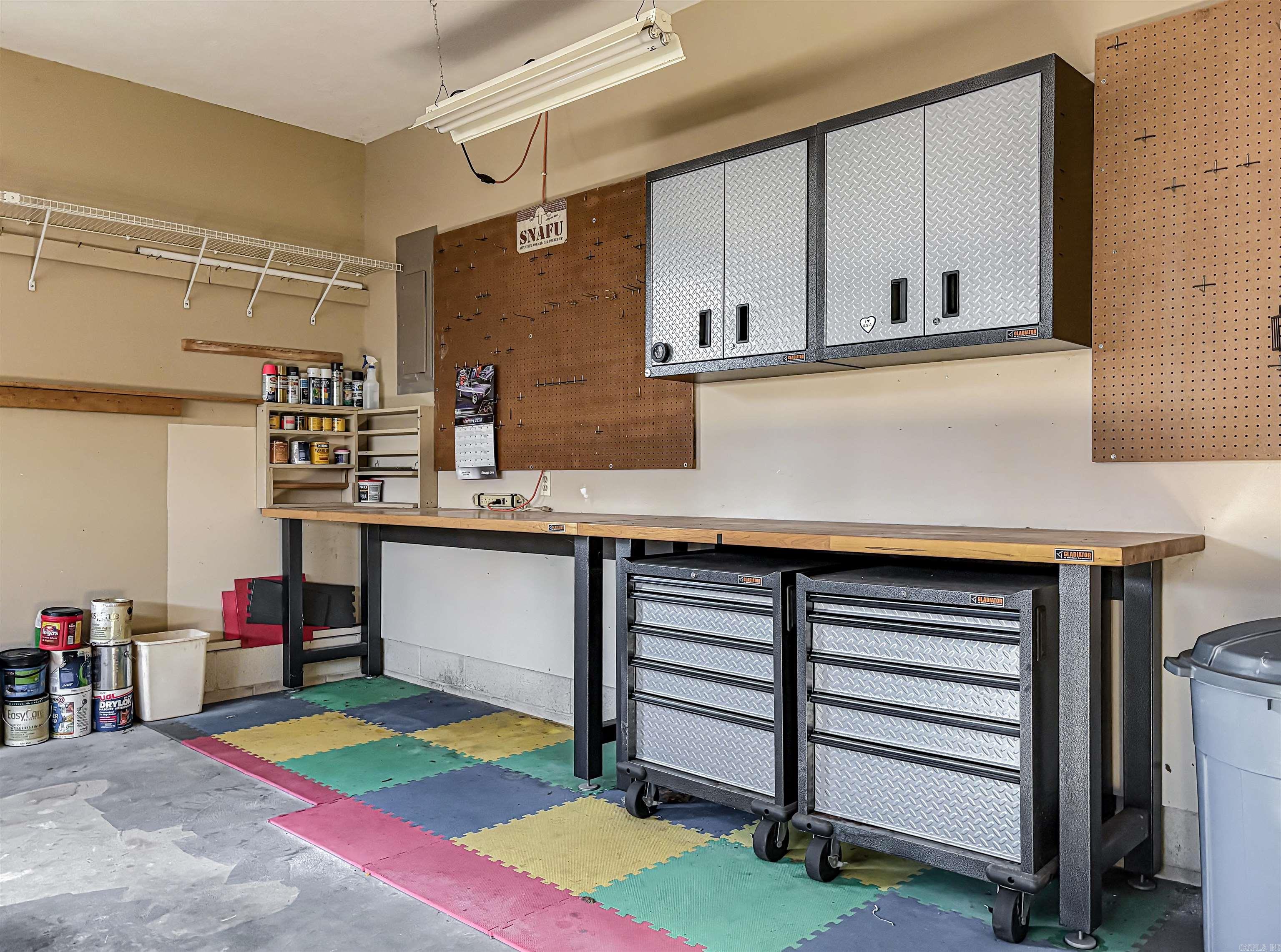 MARC-LYN ESTATES - Residential