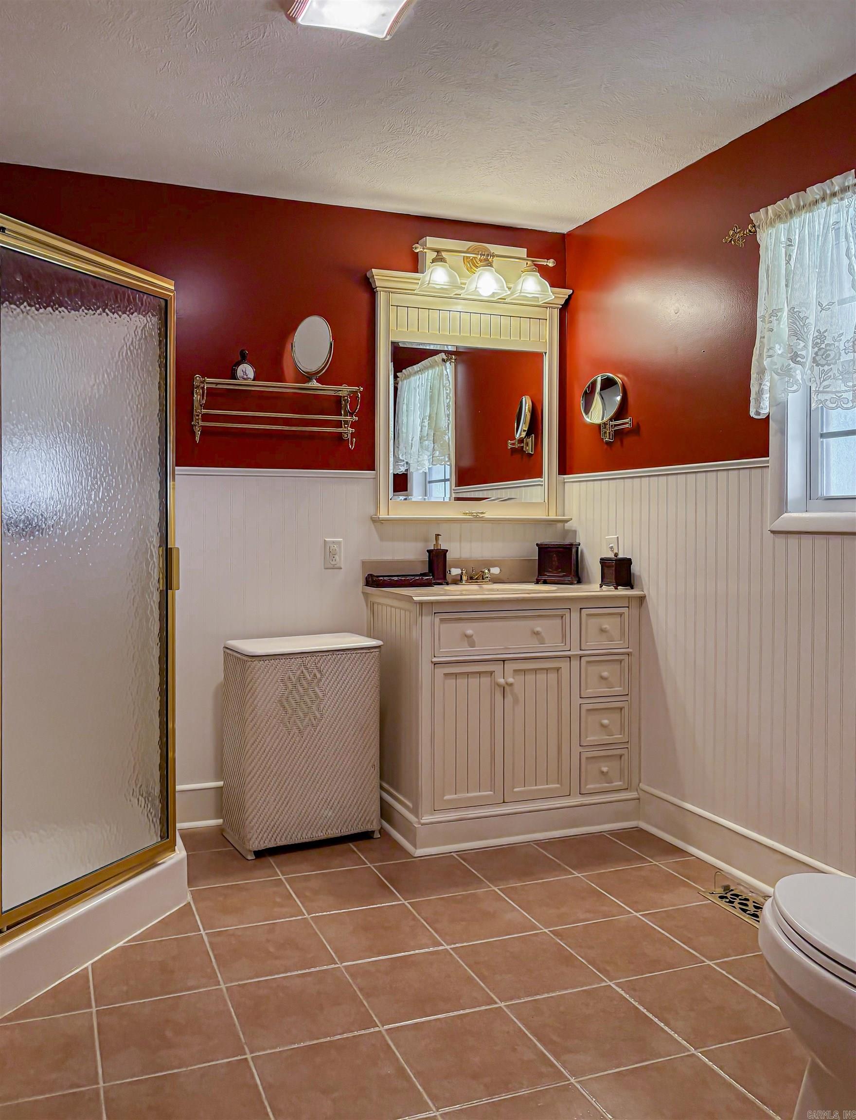 MARC-LYN ESTATES - Residential