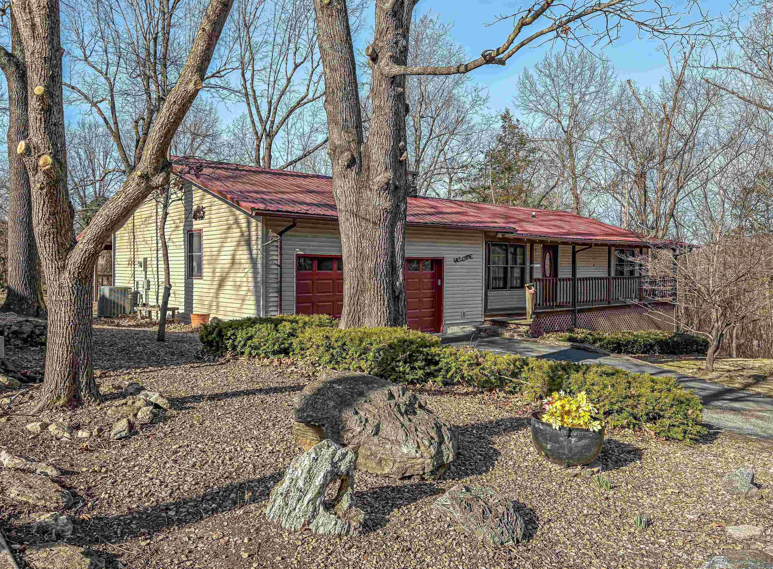 MARC-LYN ESTATES - Residential