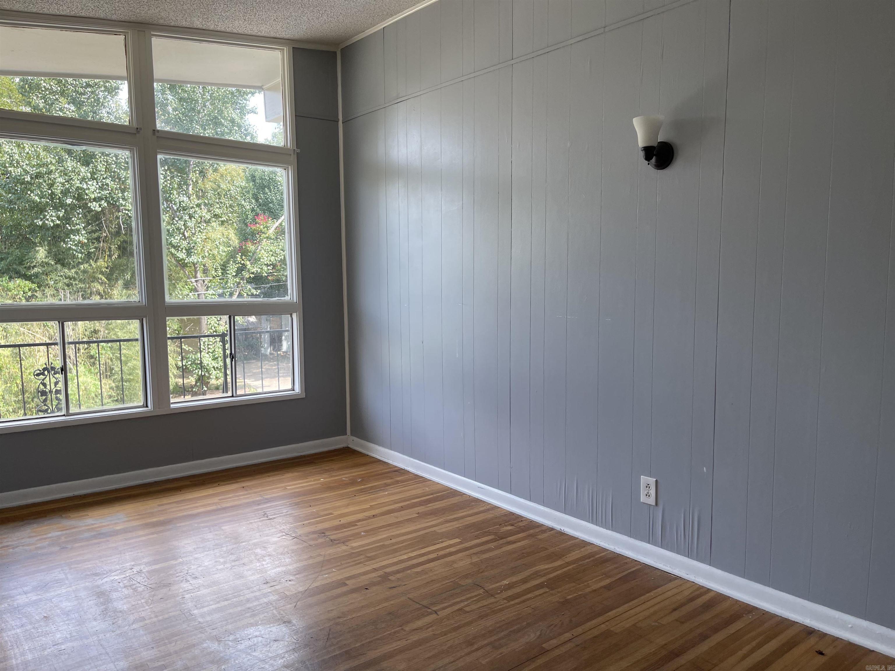 High Sierra - Residential Lease