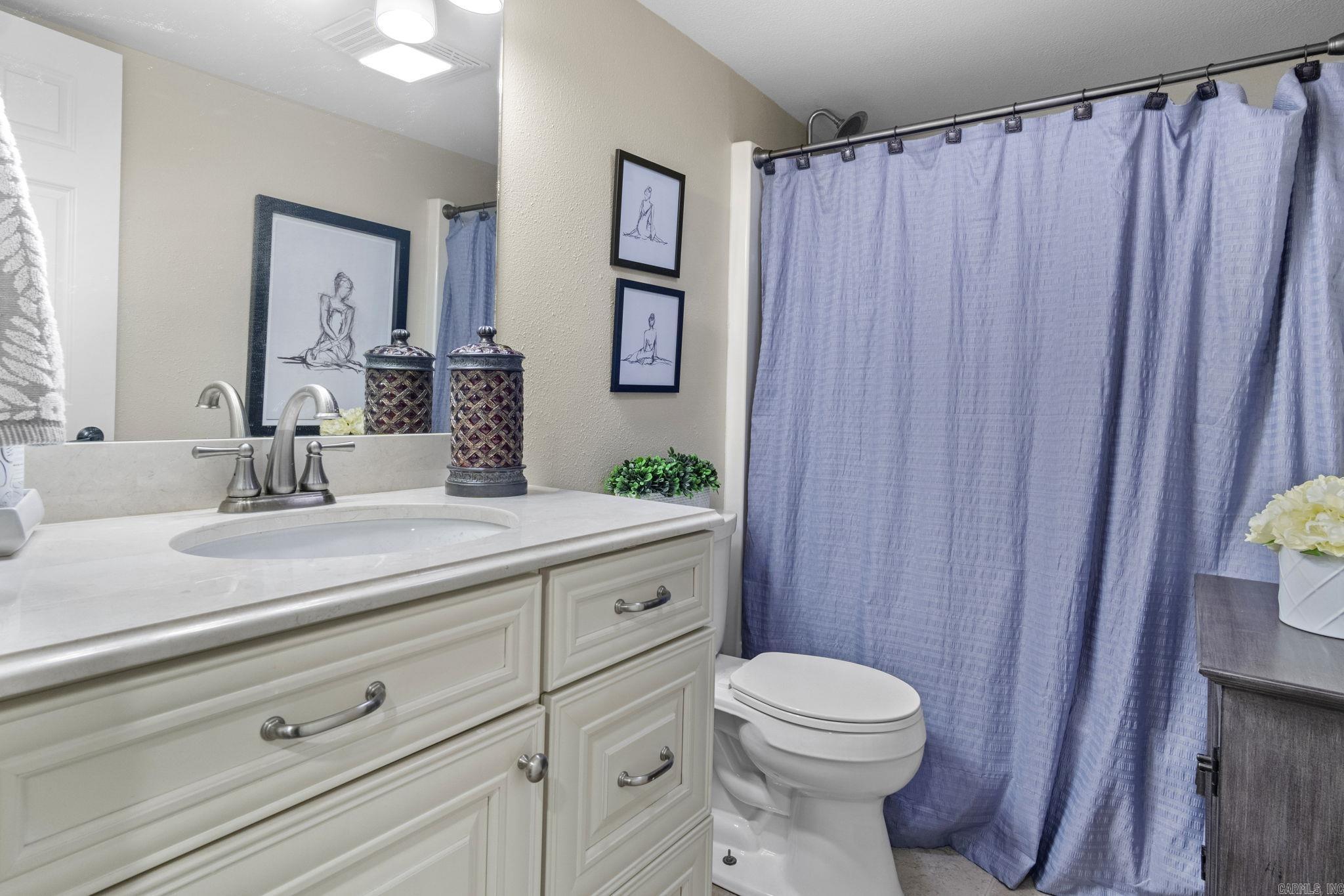 SUNSET COVE HPR - Residential
