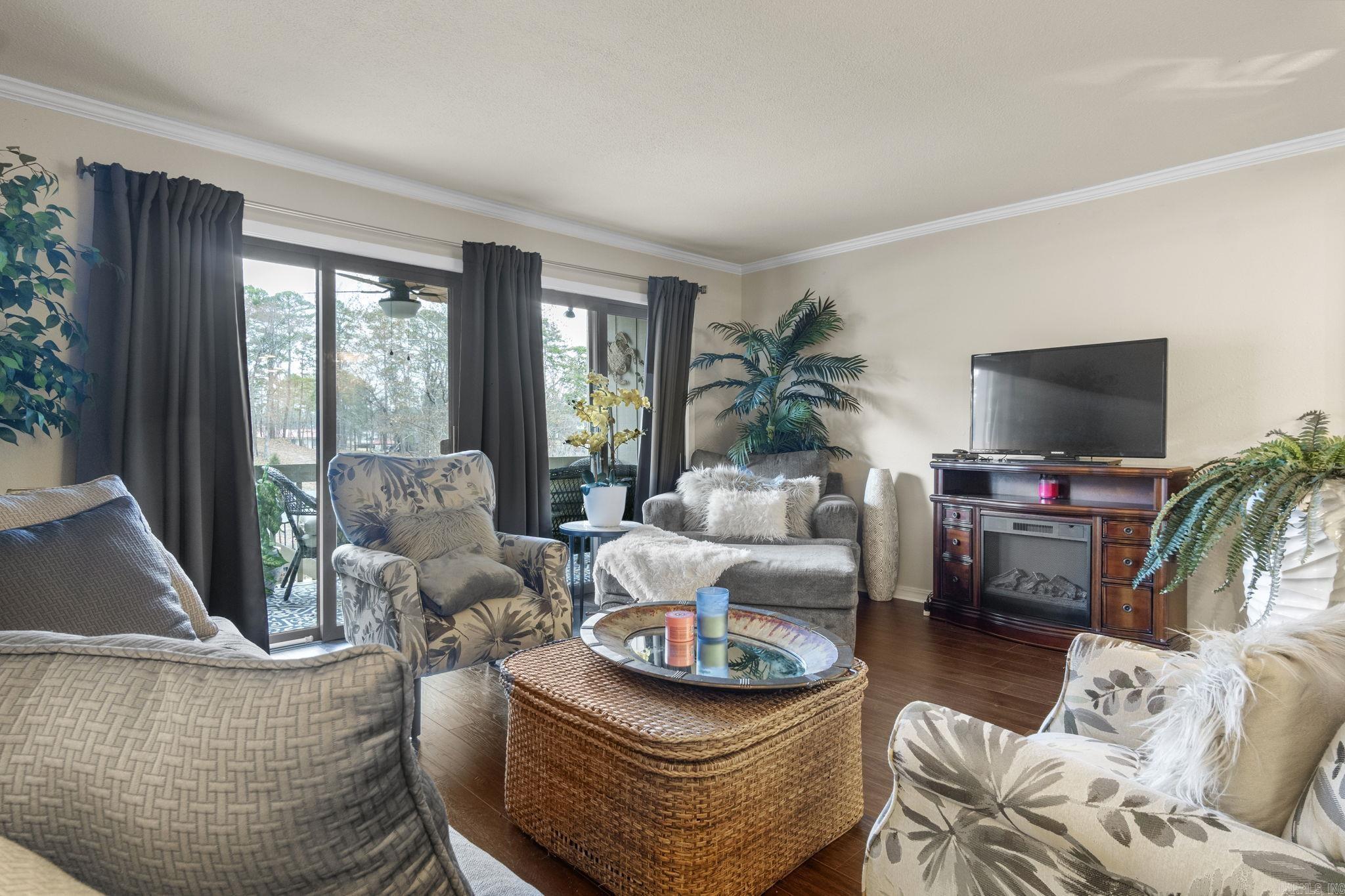 SUNSET COVE HPR - Residential