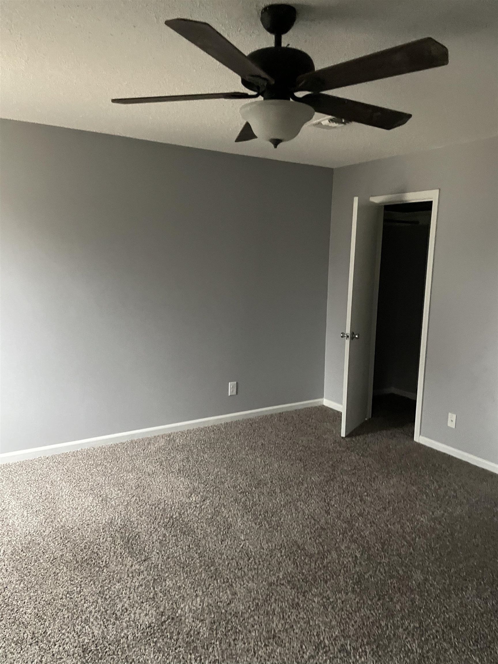 EAST MEADOW - Residential