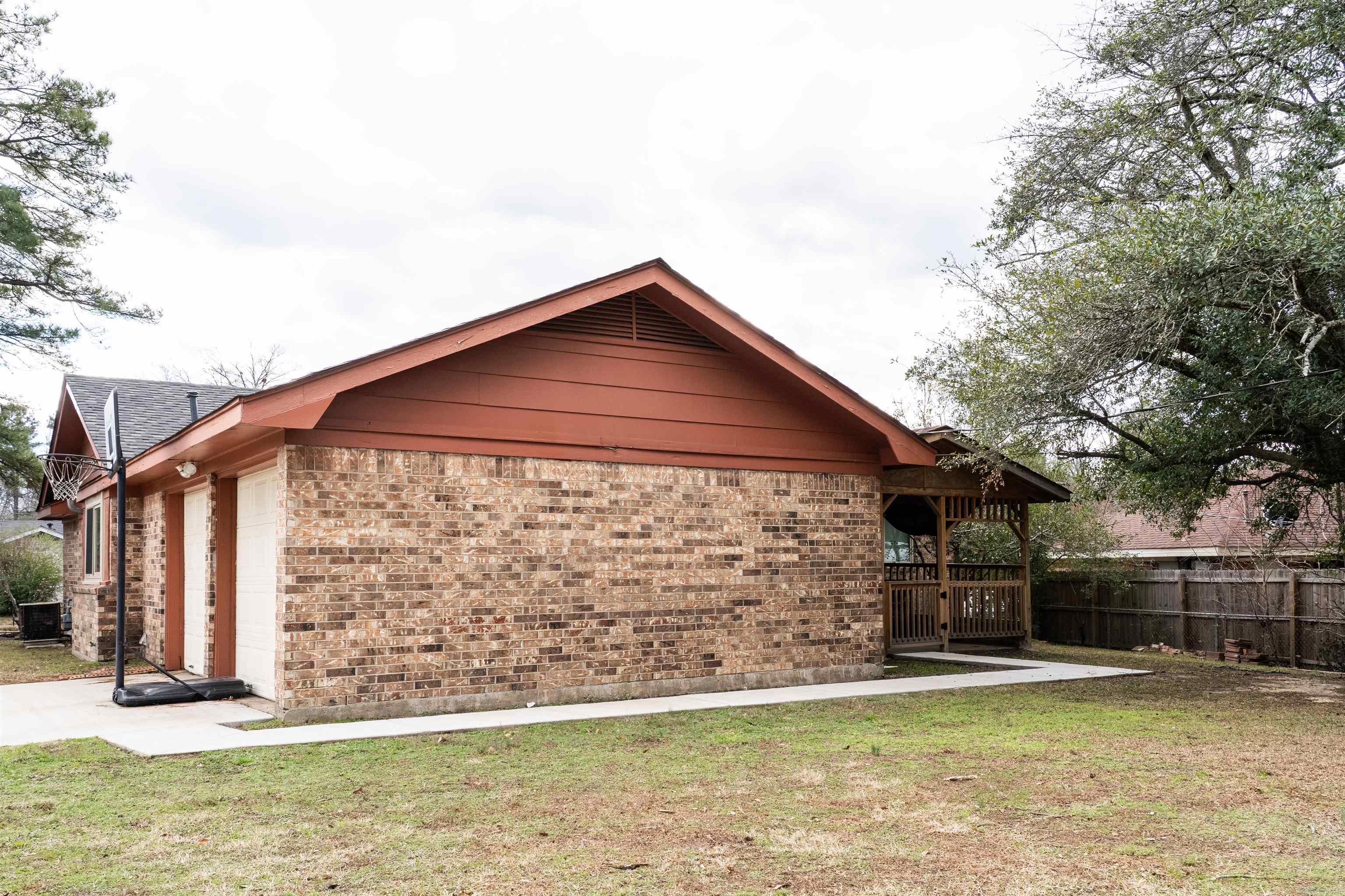 Jefferson Heights South Unit #3 - Residential