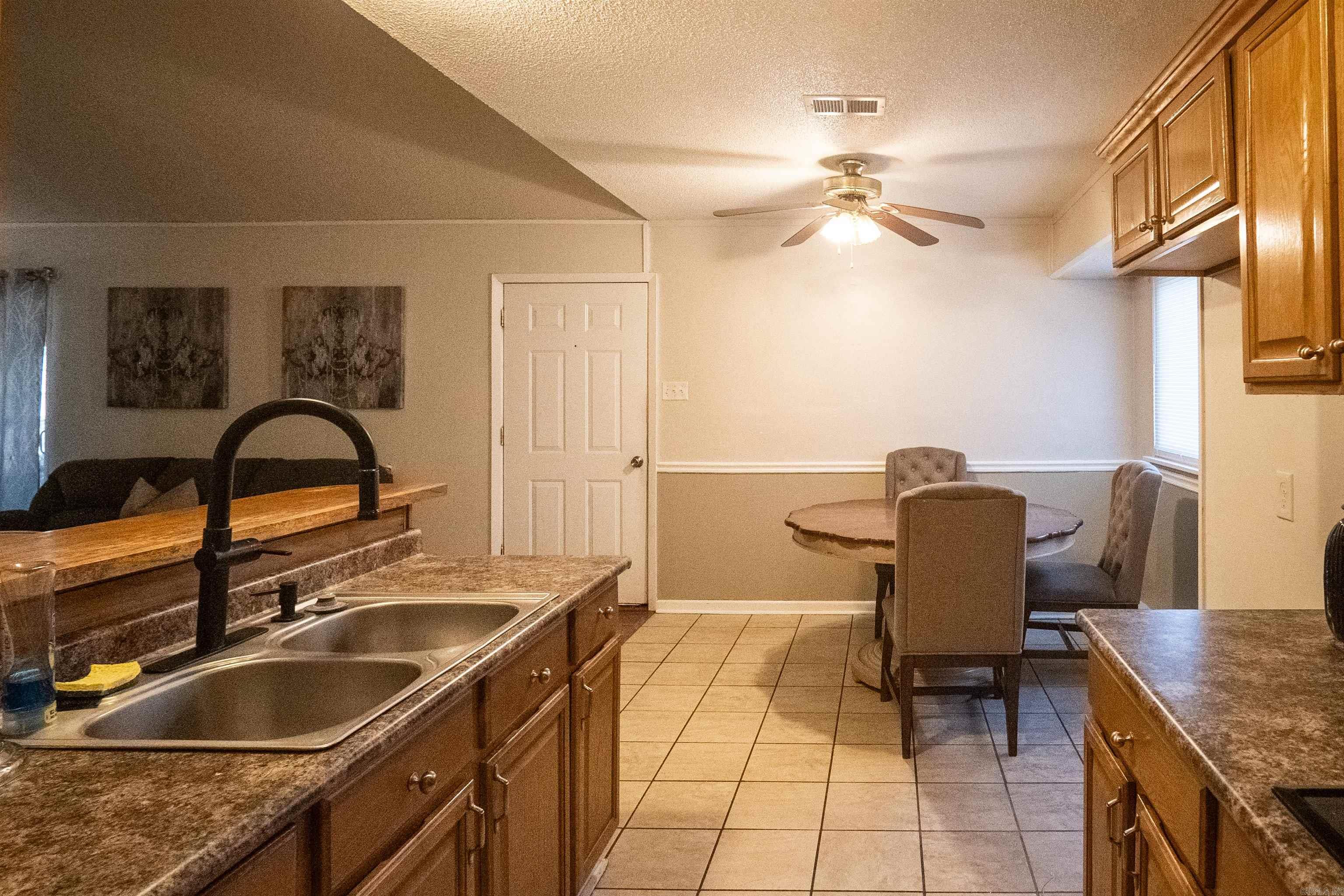 Jefferson Heights South Unit #3 - Residential