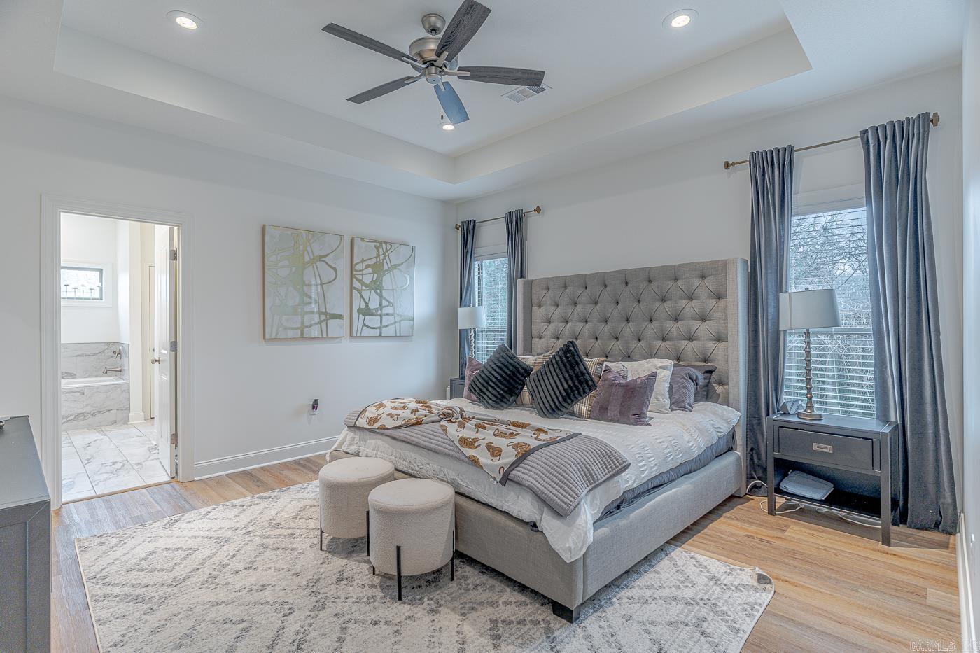 VALLEY VIEW MANOR - Residential