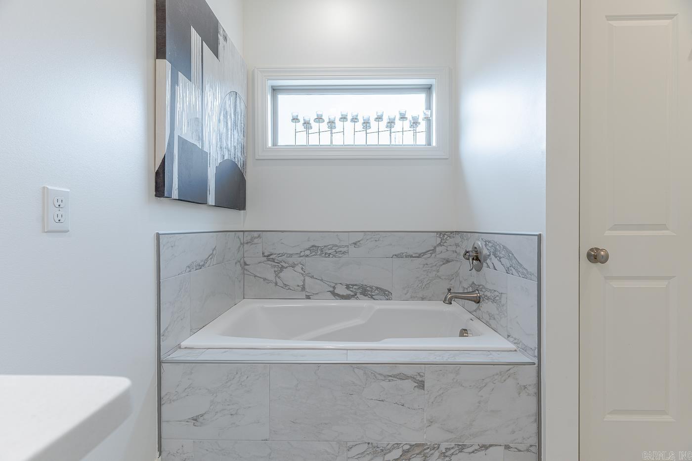 VALLEY VIEW MANOR - Residential