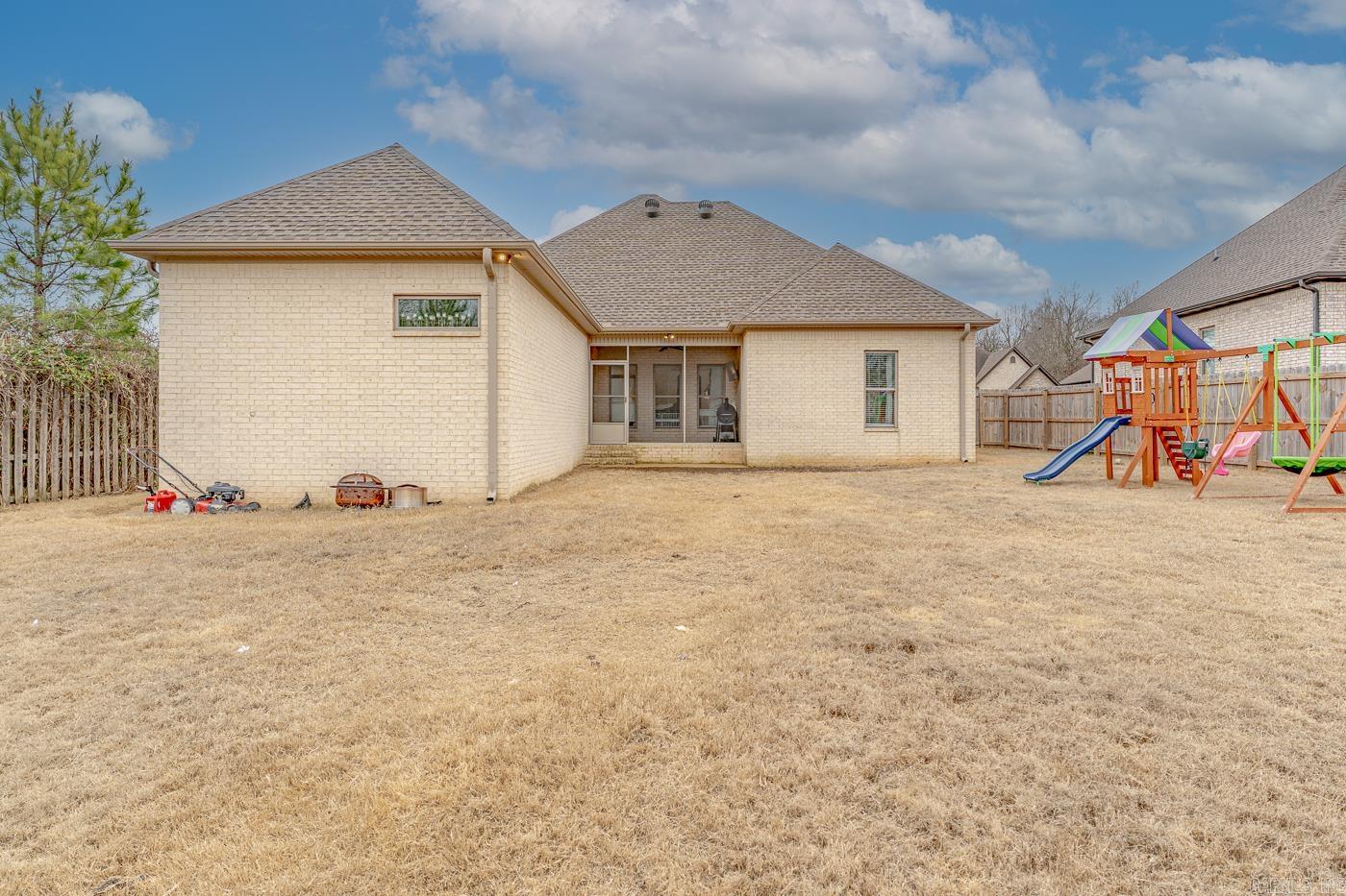 VALLEY VIEW MANOR - Residential