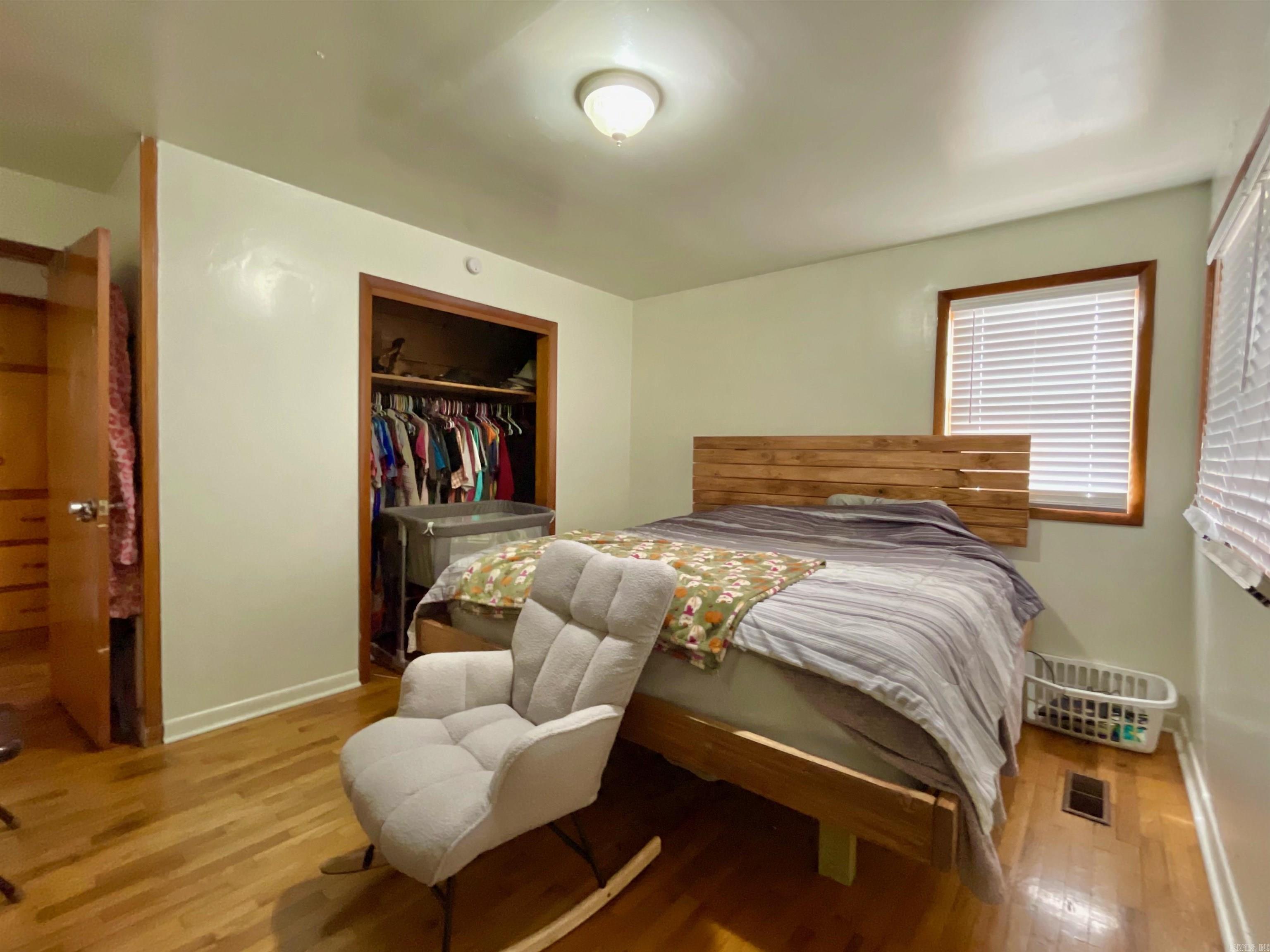 Holts 1st - Residential