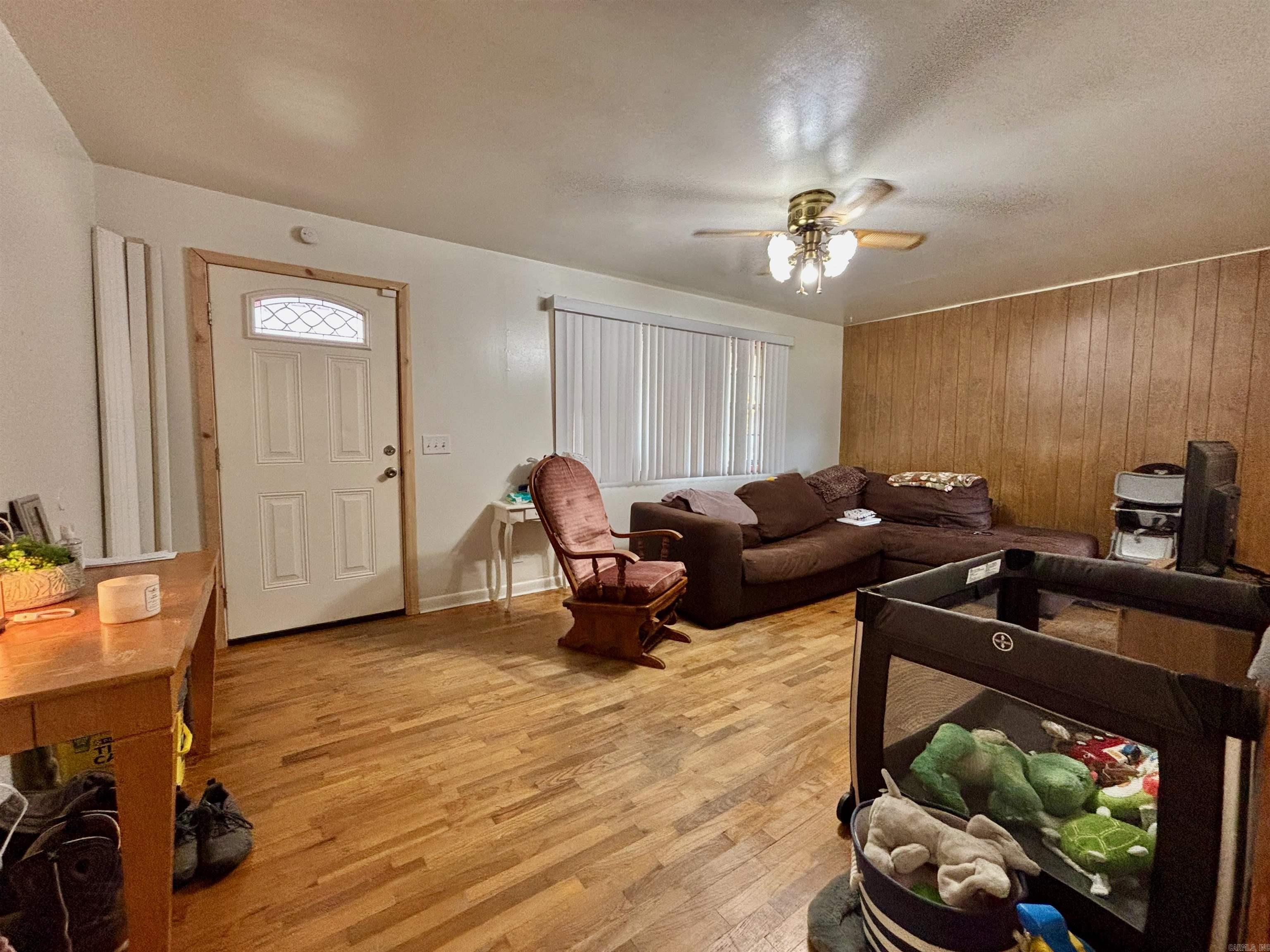Holts 1st - Residential