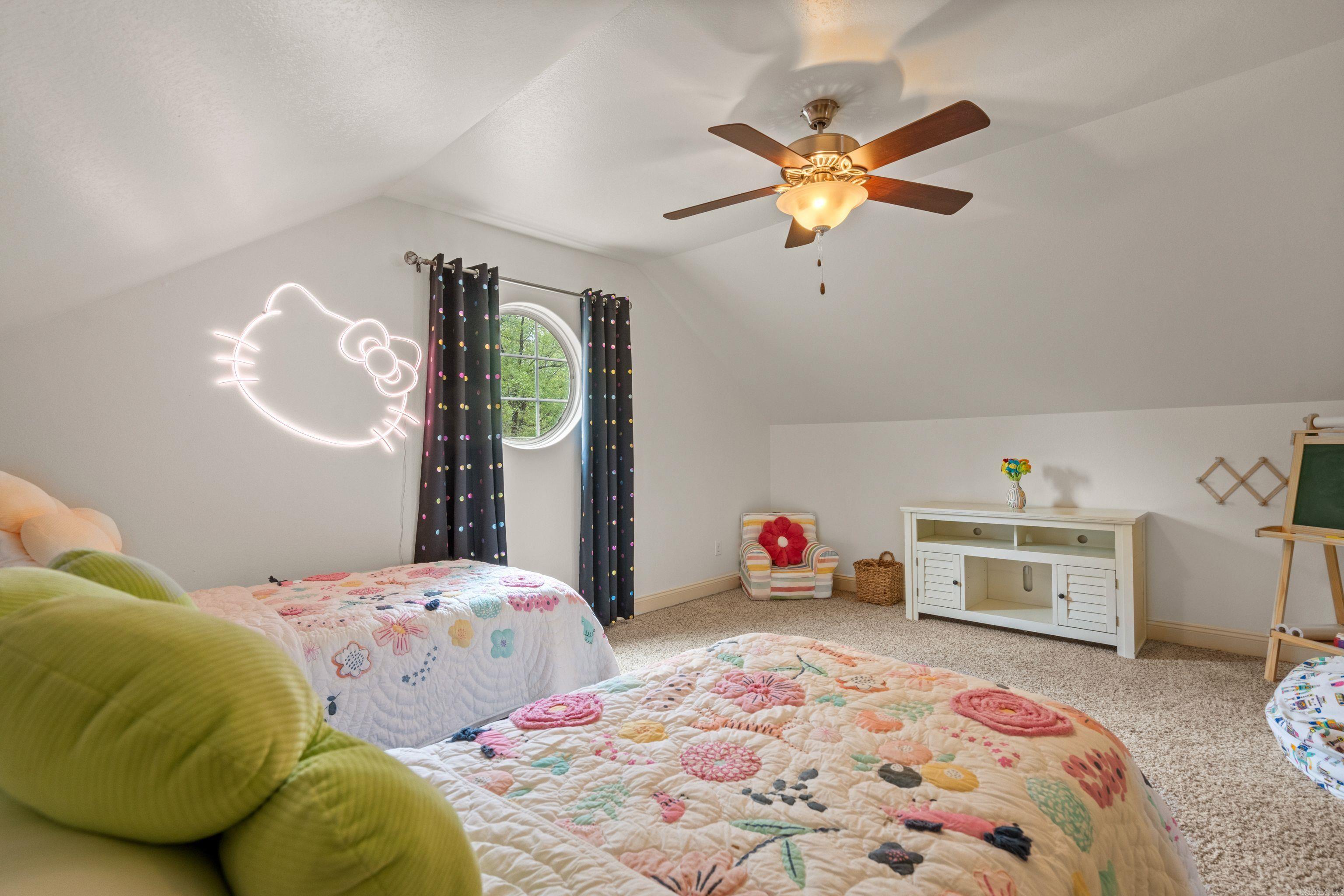 The Villas at Bayshore - Residential
