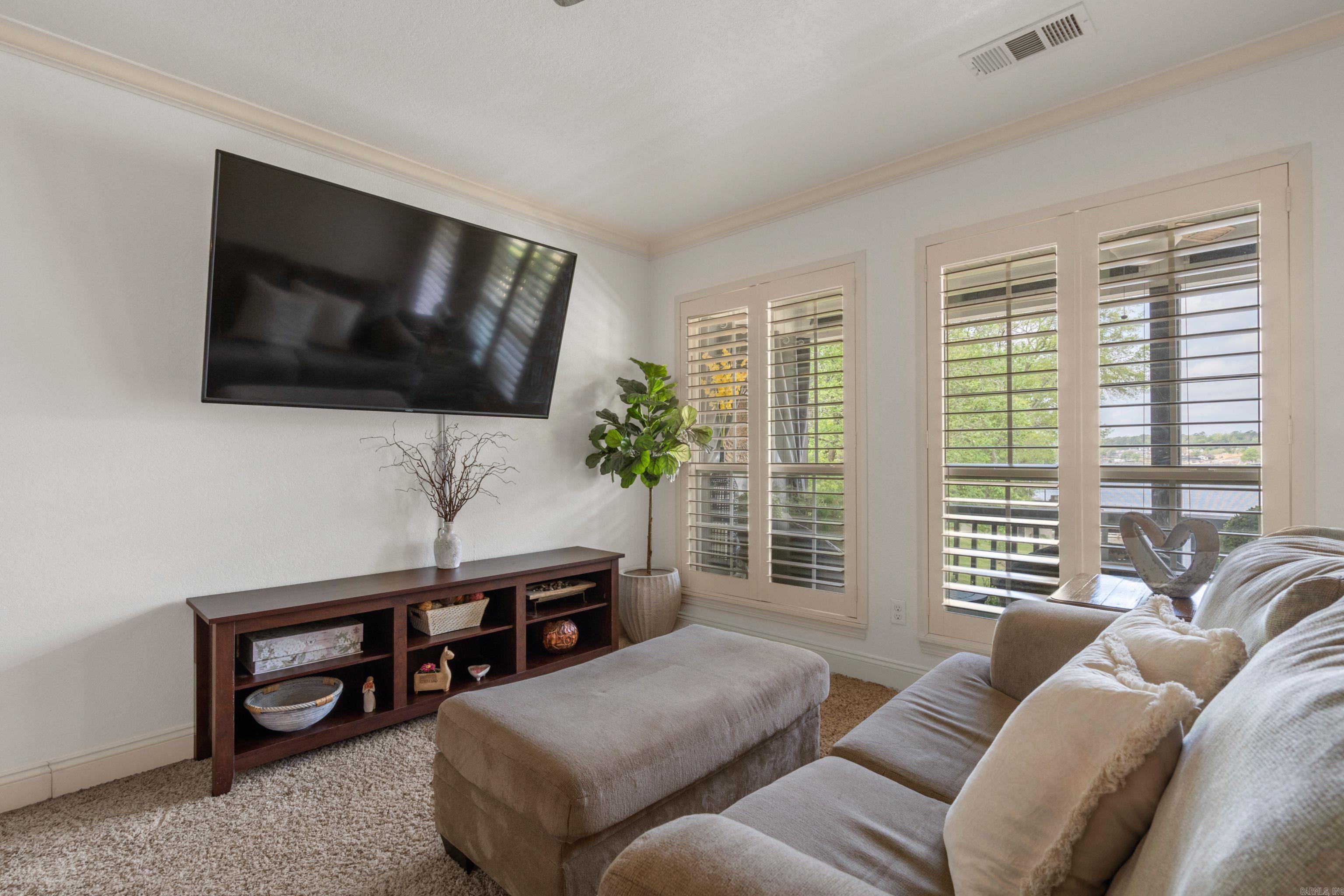 The Villas at Bayshore - Residential