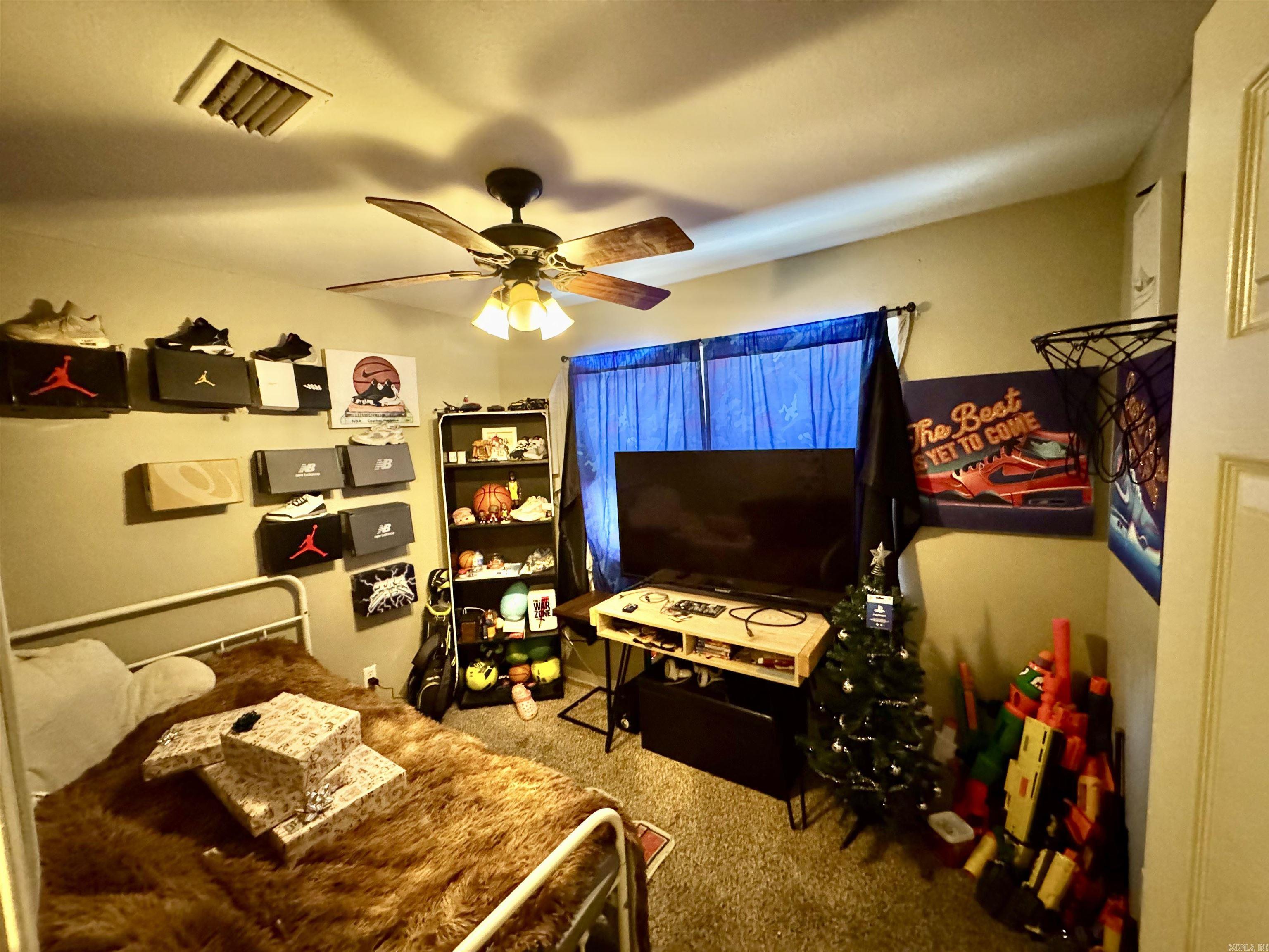 WHITEWATER ESTATES - Residential