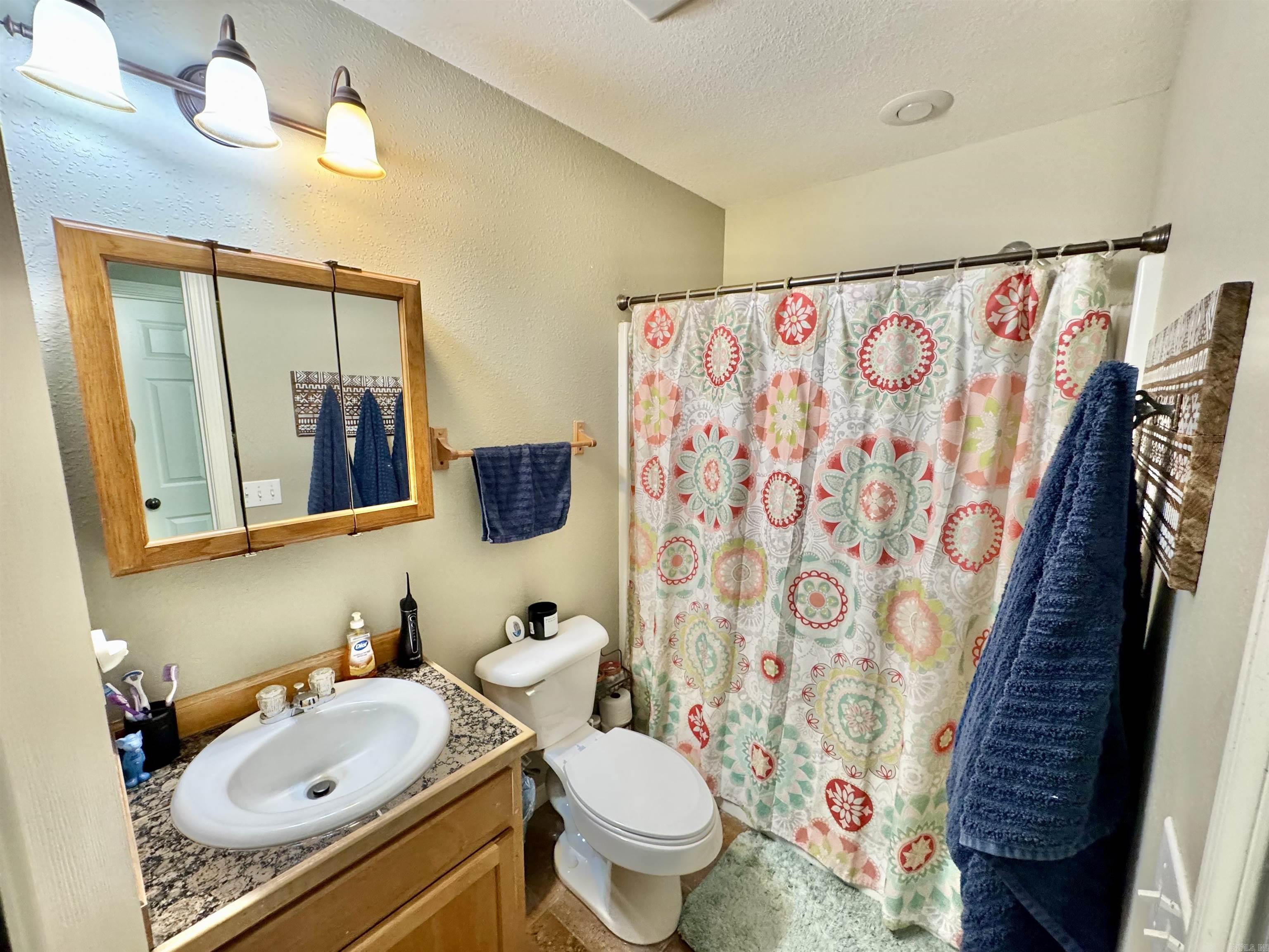 WHITEWATER ESTATES - Residential