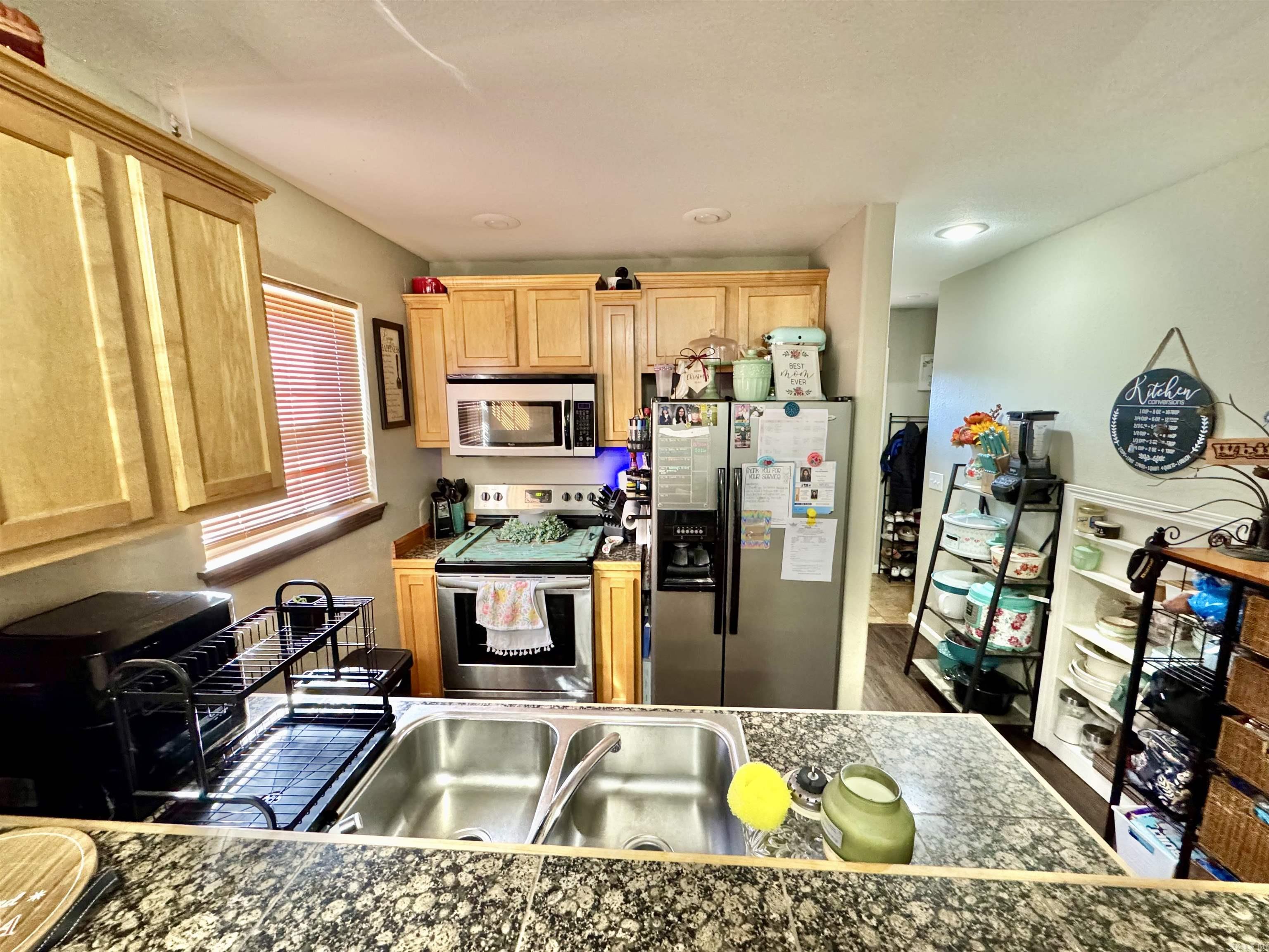 WHITEWATER ESTATES - Residential