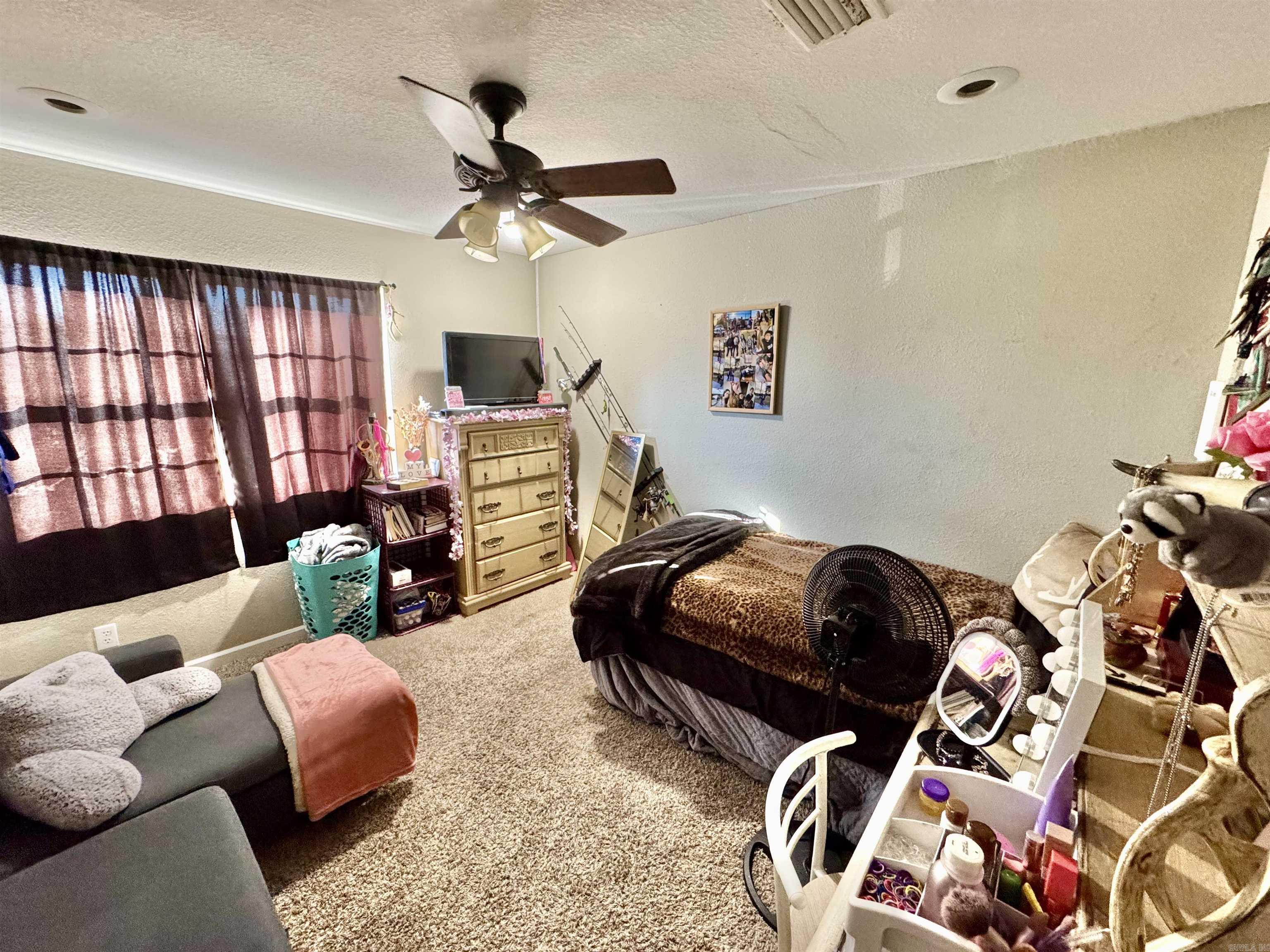 WHITEWATER ESTATES - Residential