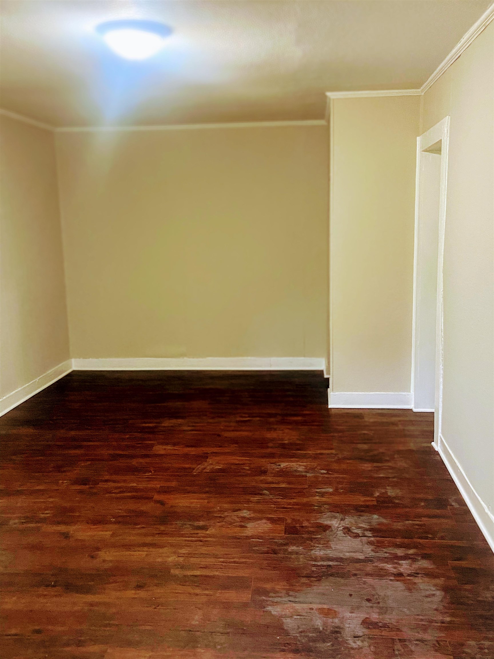 10-15-01 - Residential Lease