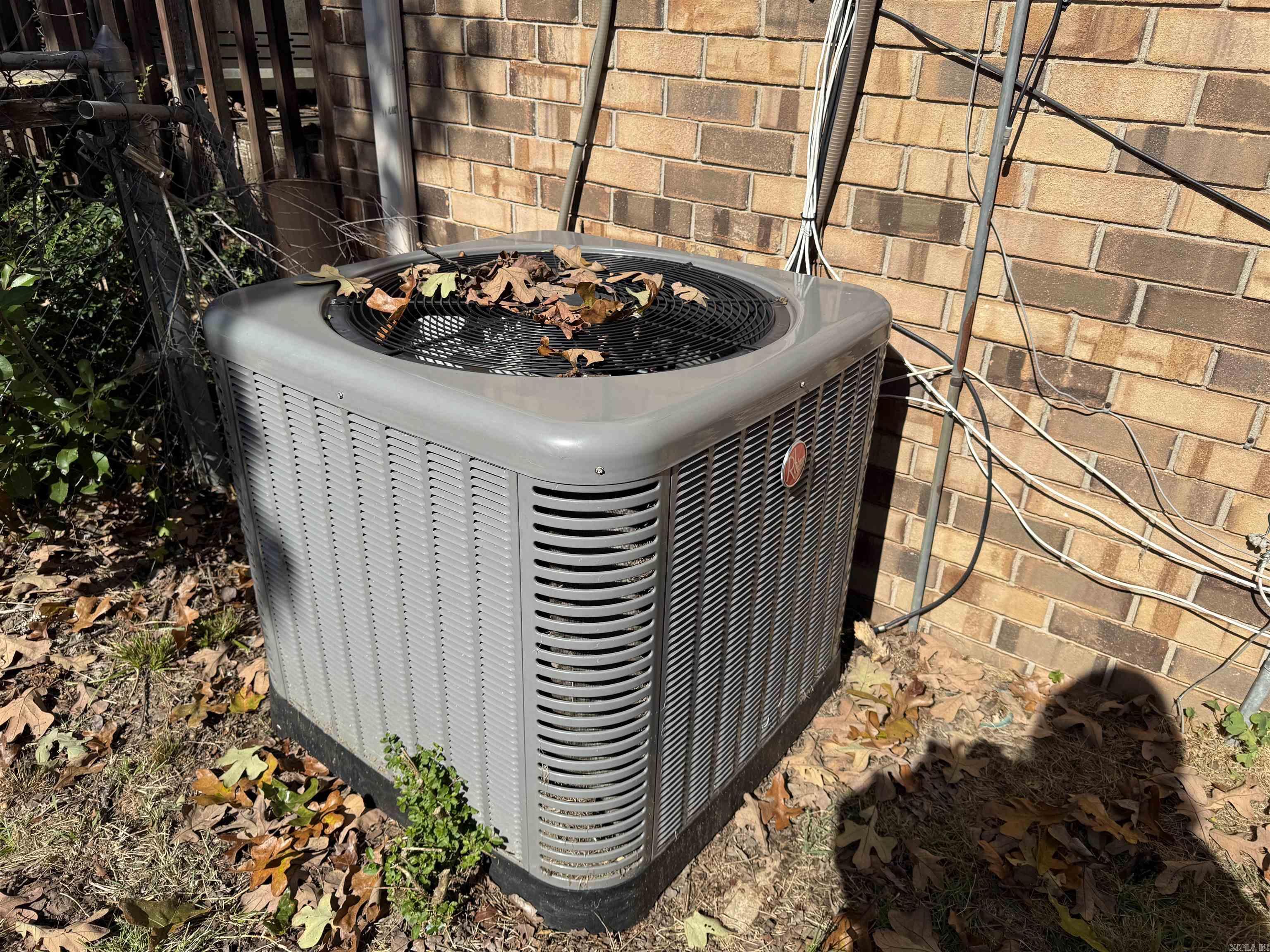 PLEASANT FOREST - Residential