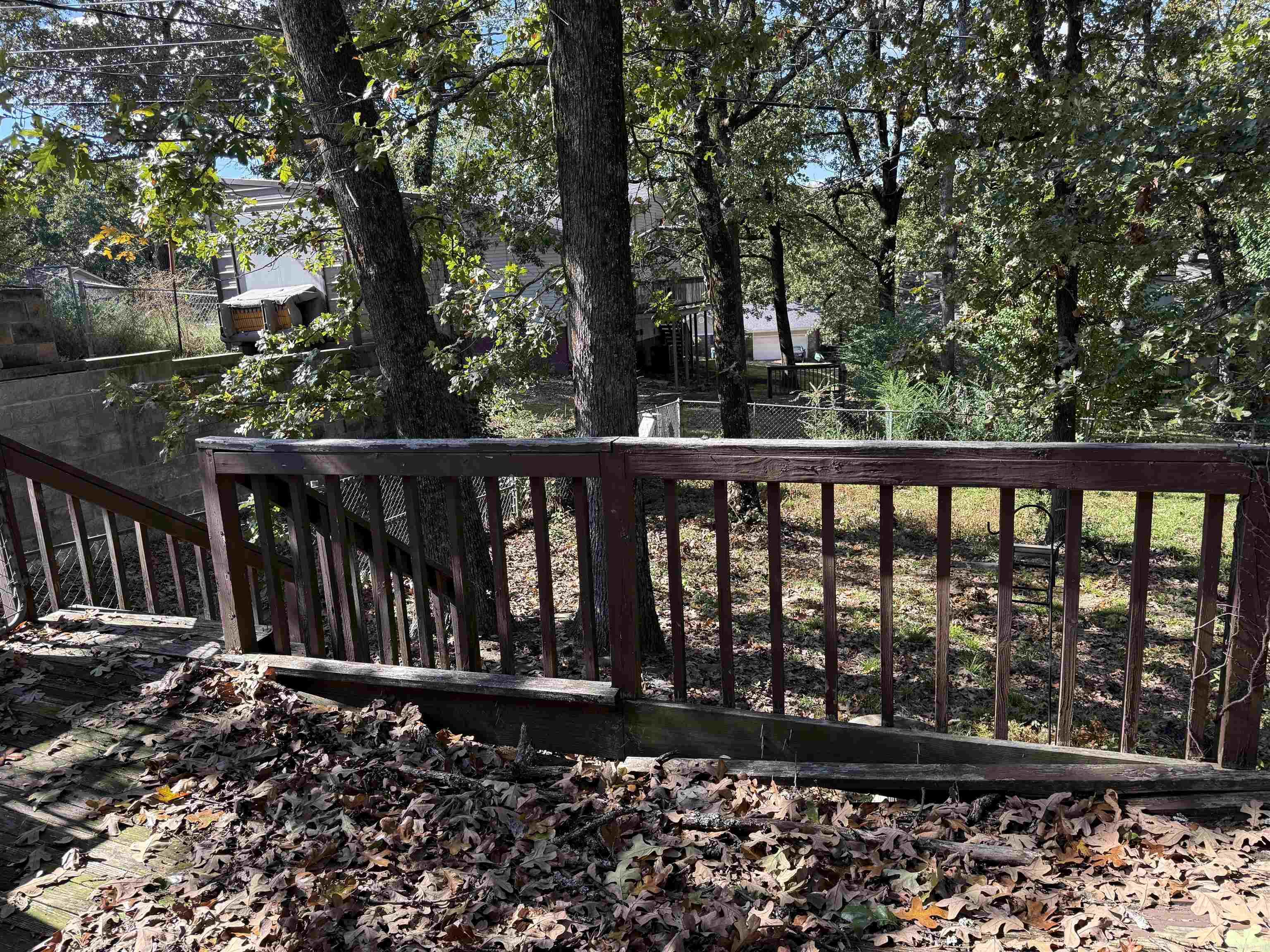 PLEASANT FOREST - Residential