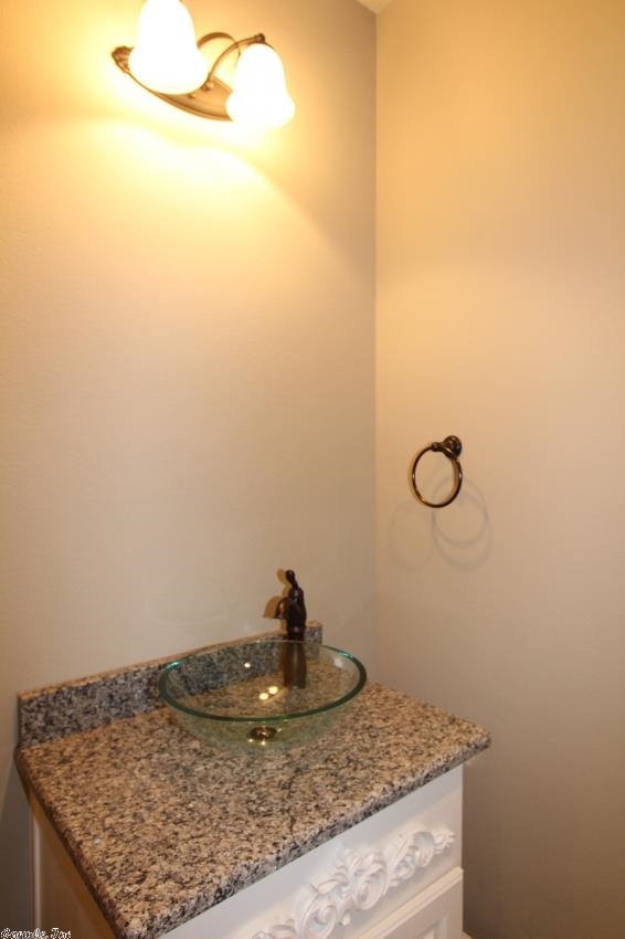 ALTA VISTA - Residential