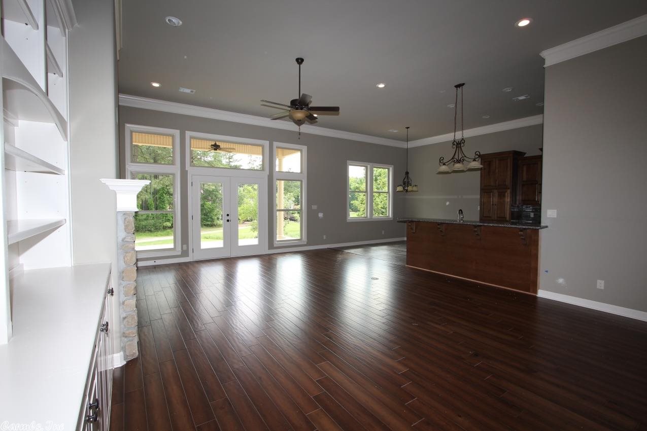 ALTA VISTA - Residential