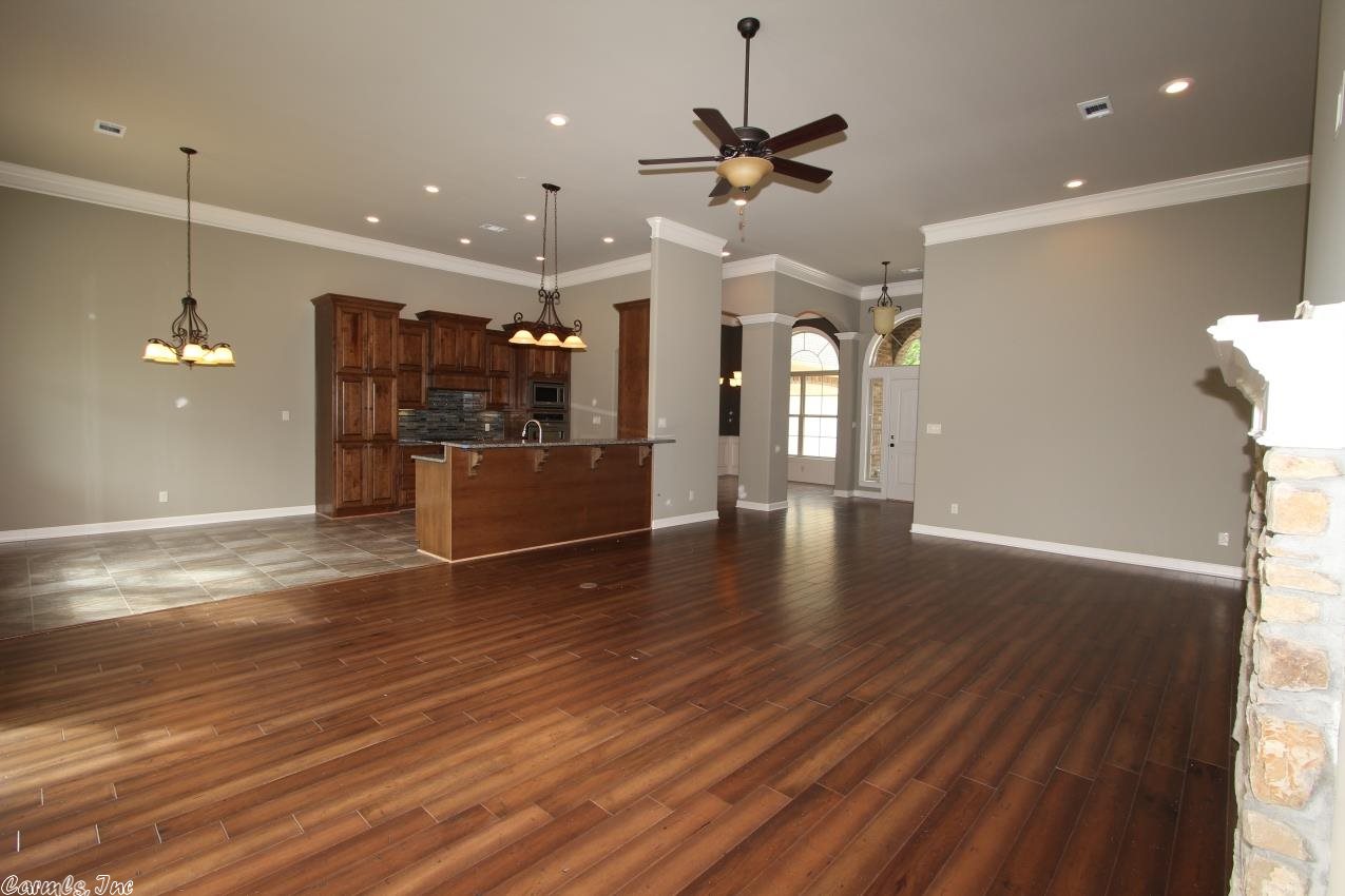 ALTA VISTA - Residential