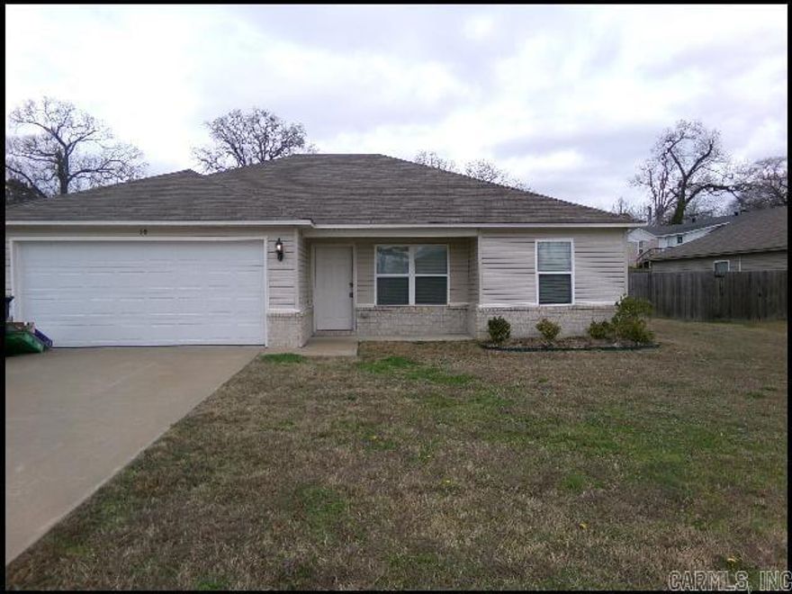 *LITTLE ROCK* BEAUTIFUL ALL ELECTRIC HOME IN WISTERIA SUBDIVISION!! This 3 Bedroom And 2 Bath Home Features Almost 1150 Square Feet Of Living Space! Includes Stove And Dishwasher In The Kitchen!! Washer And Dryer Hookups! Carpet And Vinyl Flooring! 2 Car Garage For Parking! PET FRIENDLY!! AVAILABLE EARLY MARCH 2026!!! <a href='https://raineyrealty.com/virtualtour.php?r=eHWcBg'> Click here for a 360° Virtual Tour</a>