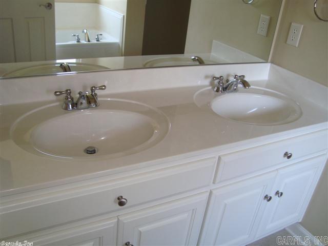 Willow Lake Estates - Residential Lease