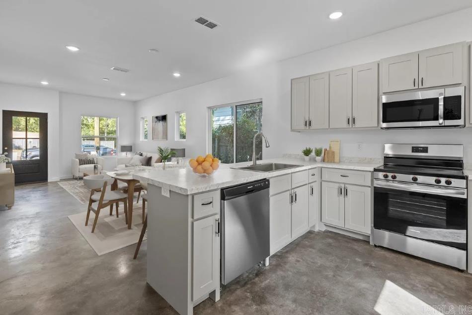 CENTENNIAL - Residential