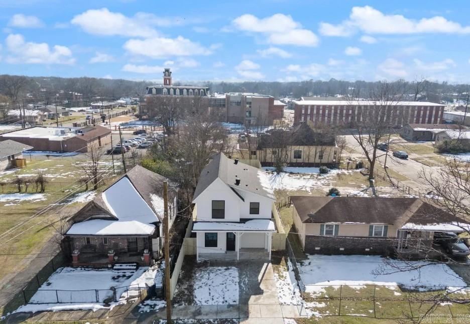 CENTENNIAL - Residential