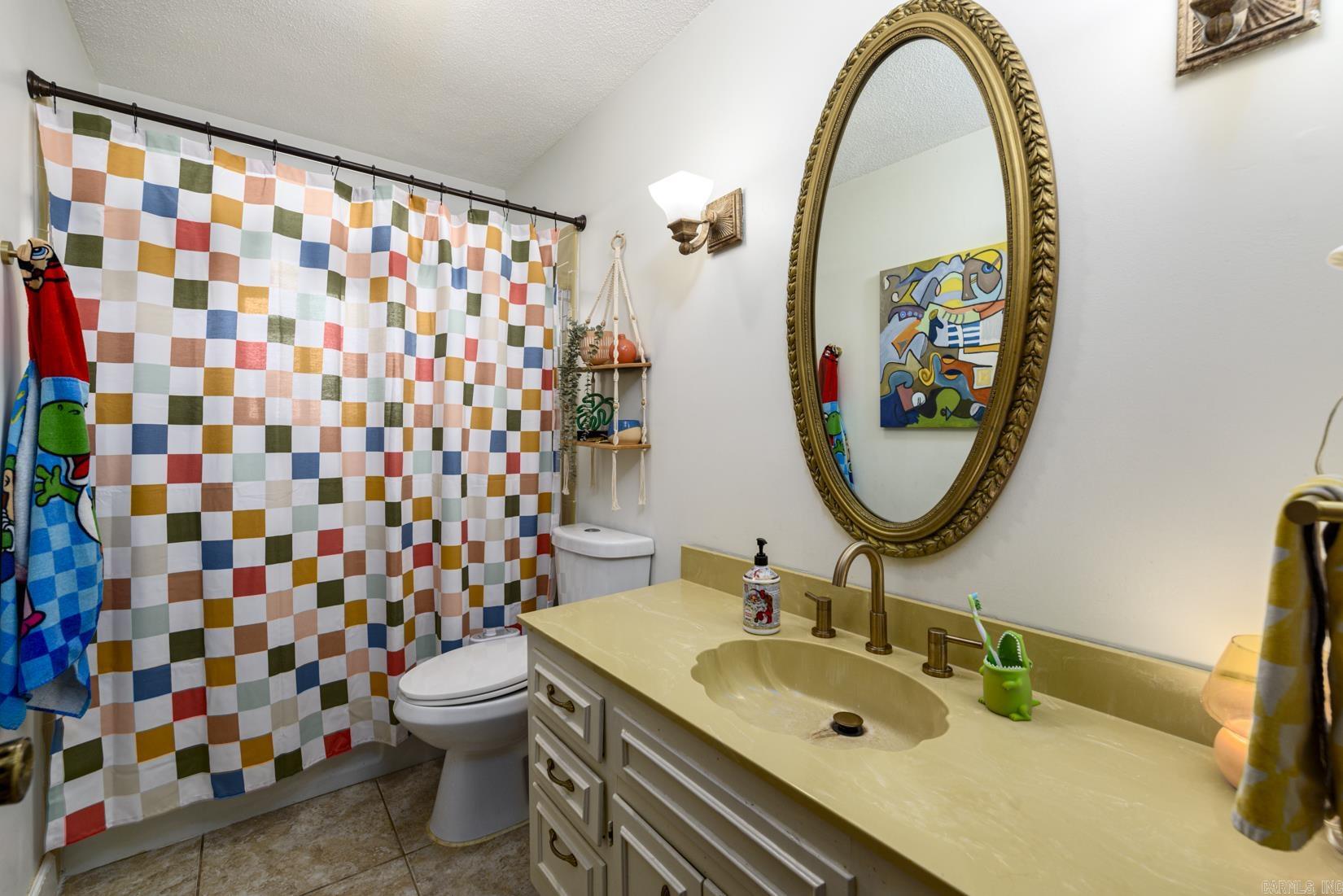 WALNUT VALLEY - Residential